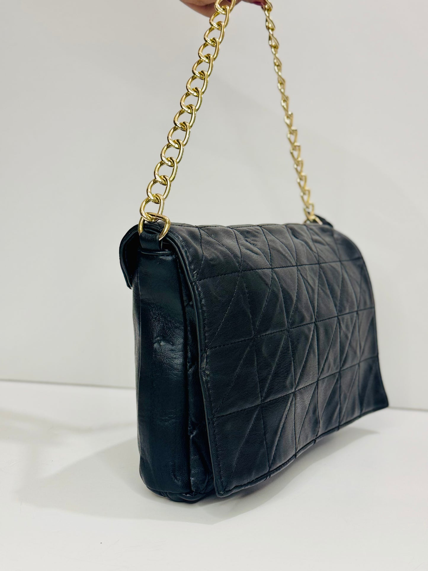 Flip | Shoulder Bag