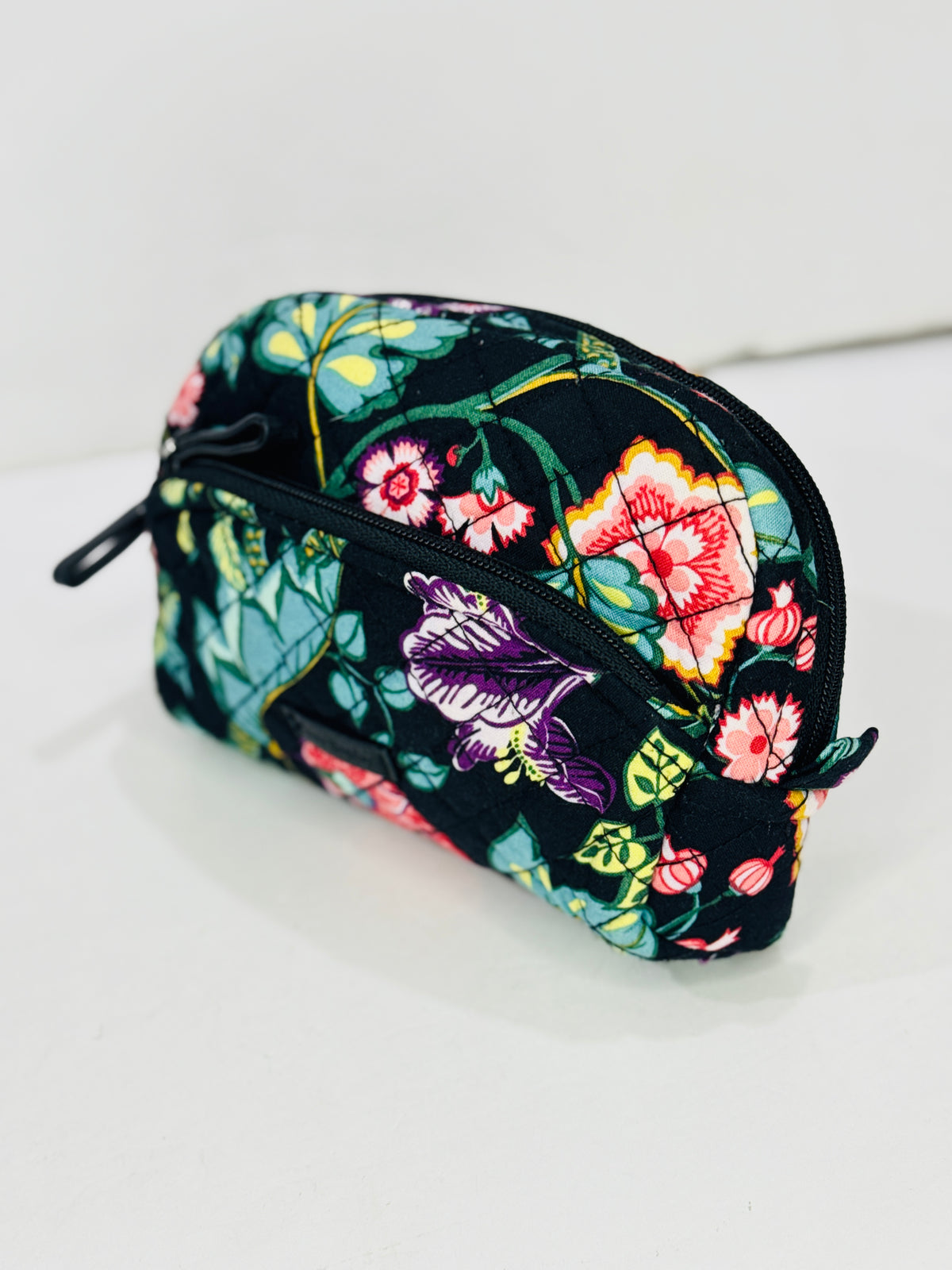 VERA BRADLEY