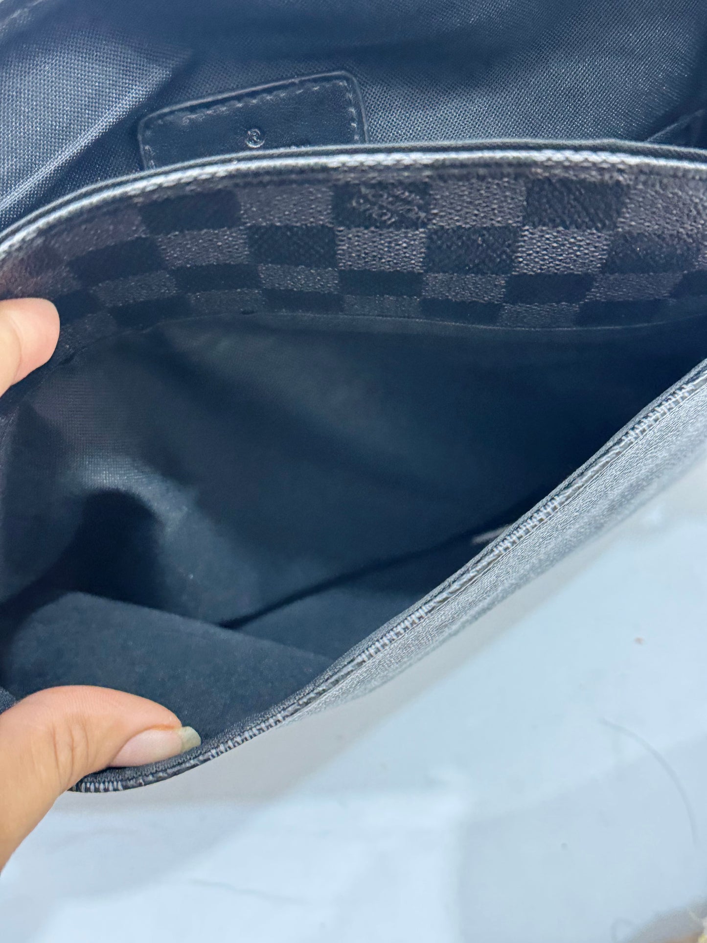 LV |Unisex Messenger bag