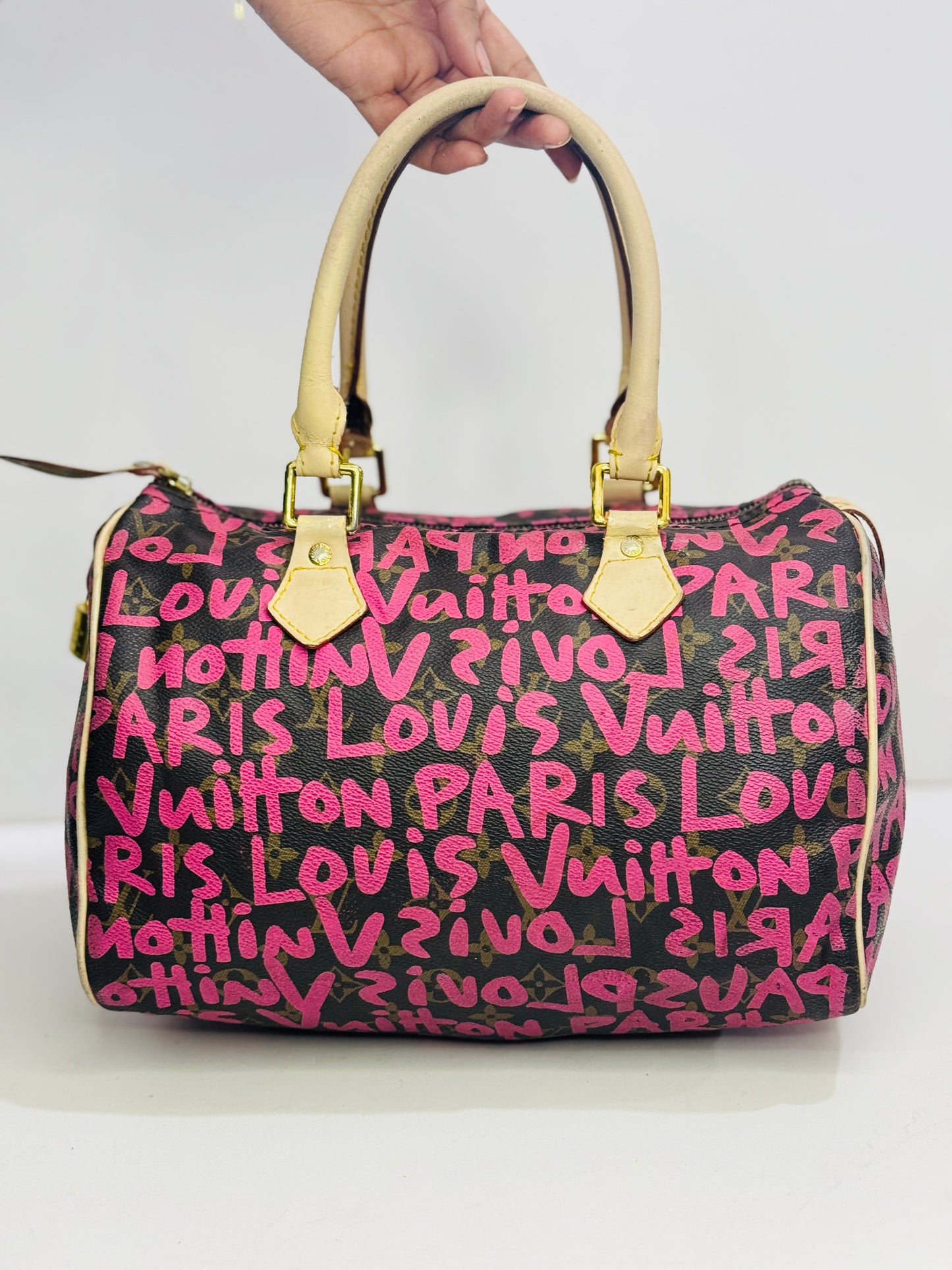 LV