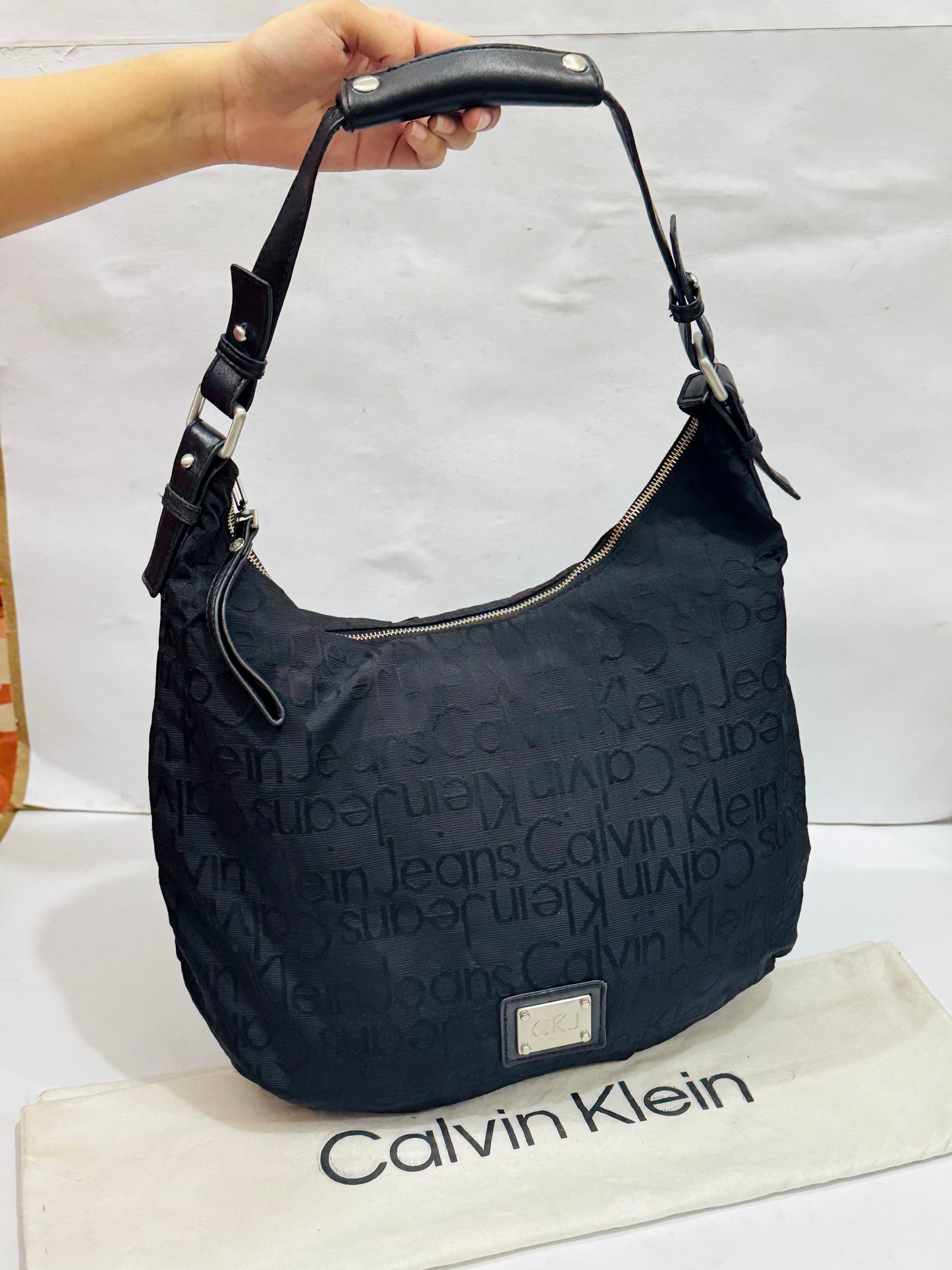 CK Signature Half Moon |Bag