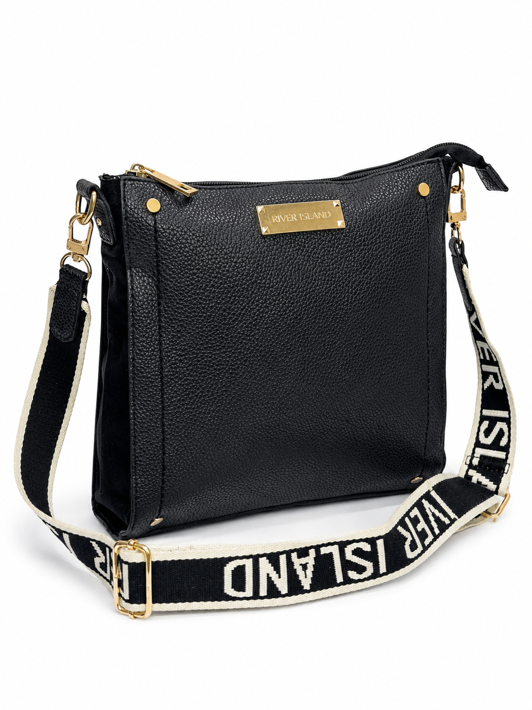 RIVER ISLAND