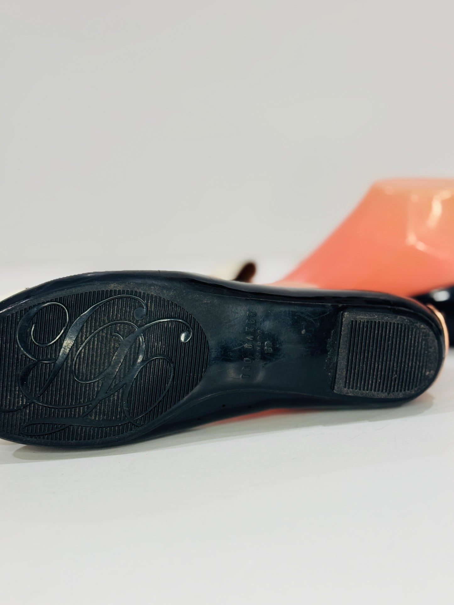 TED BAKER LONDON | 39