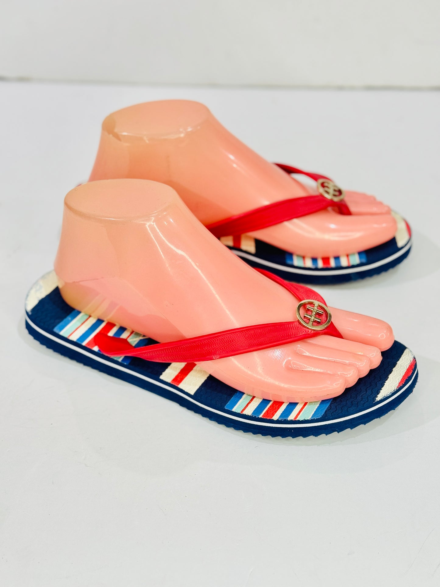 TOMMY HILFIGER | 38