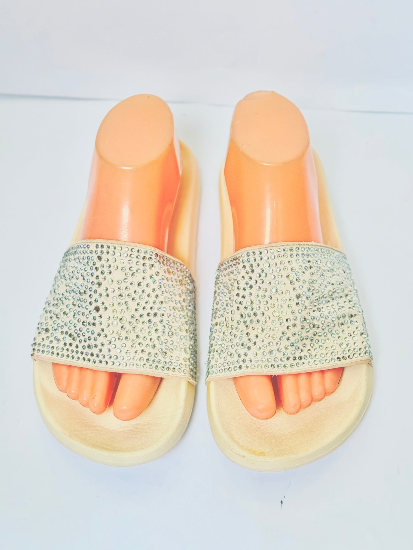 RHINE STONE | 39