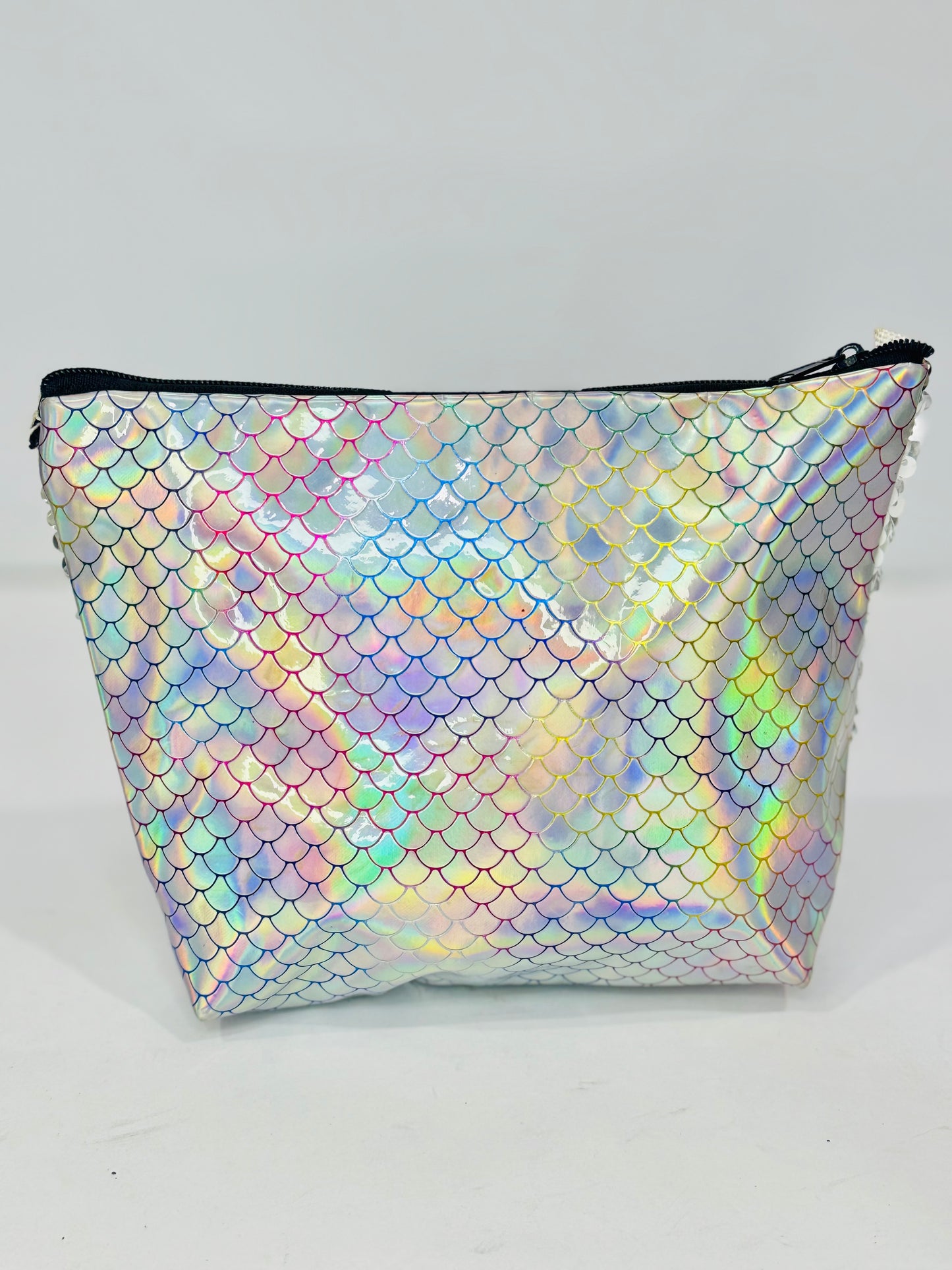 Magic pouch