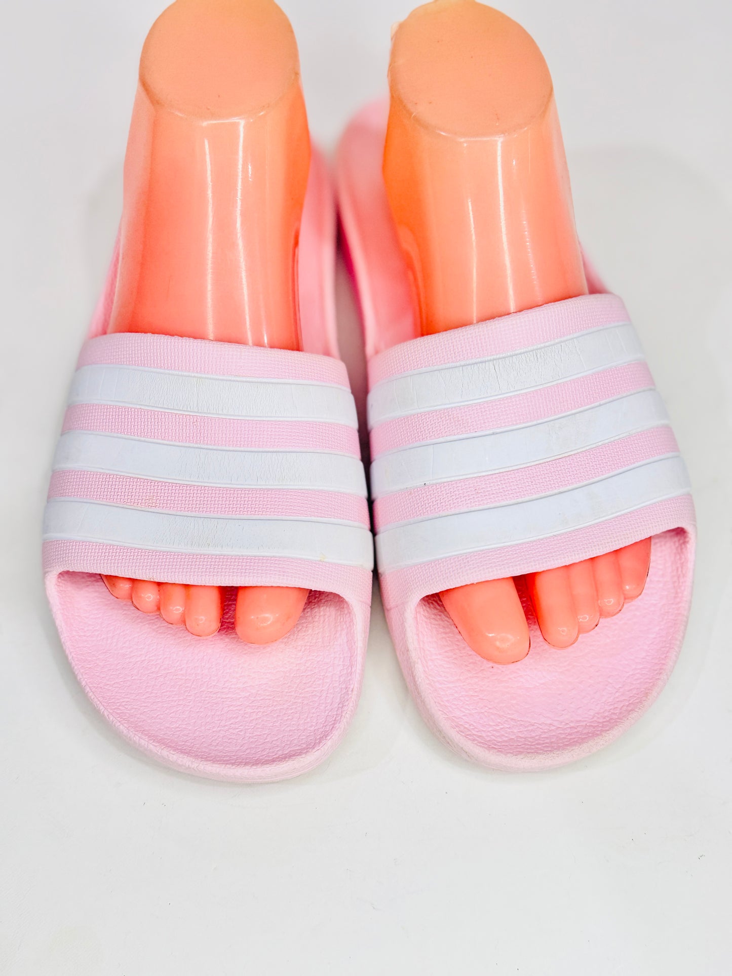 Adidas | 38
