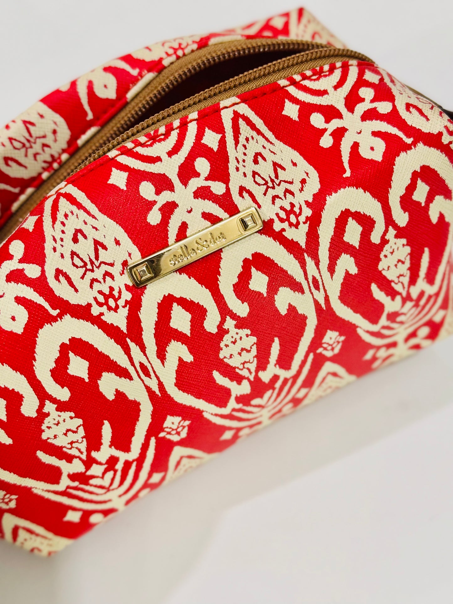 Stella & Dot