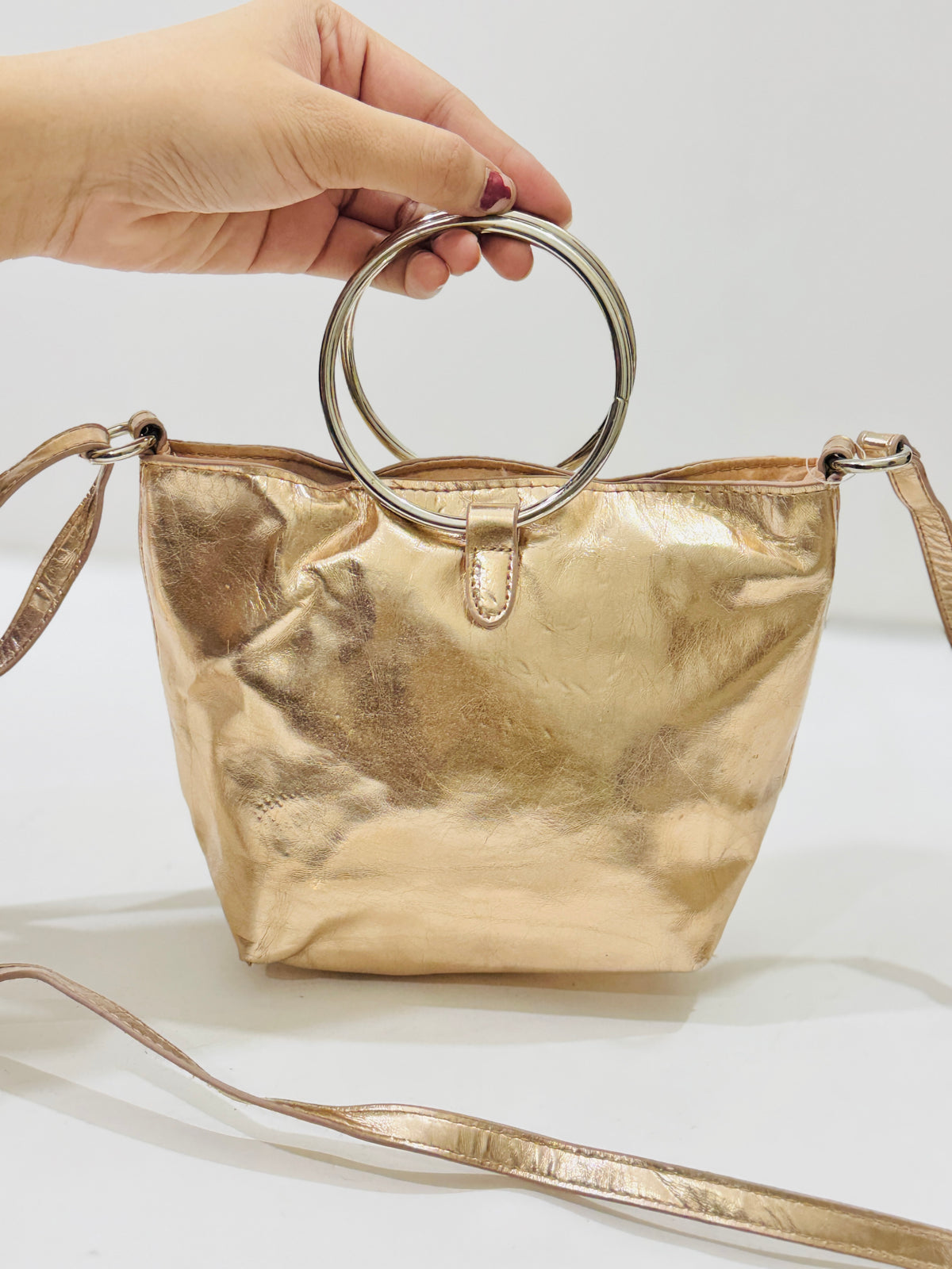 BANGLE | BUCKET BAG