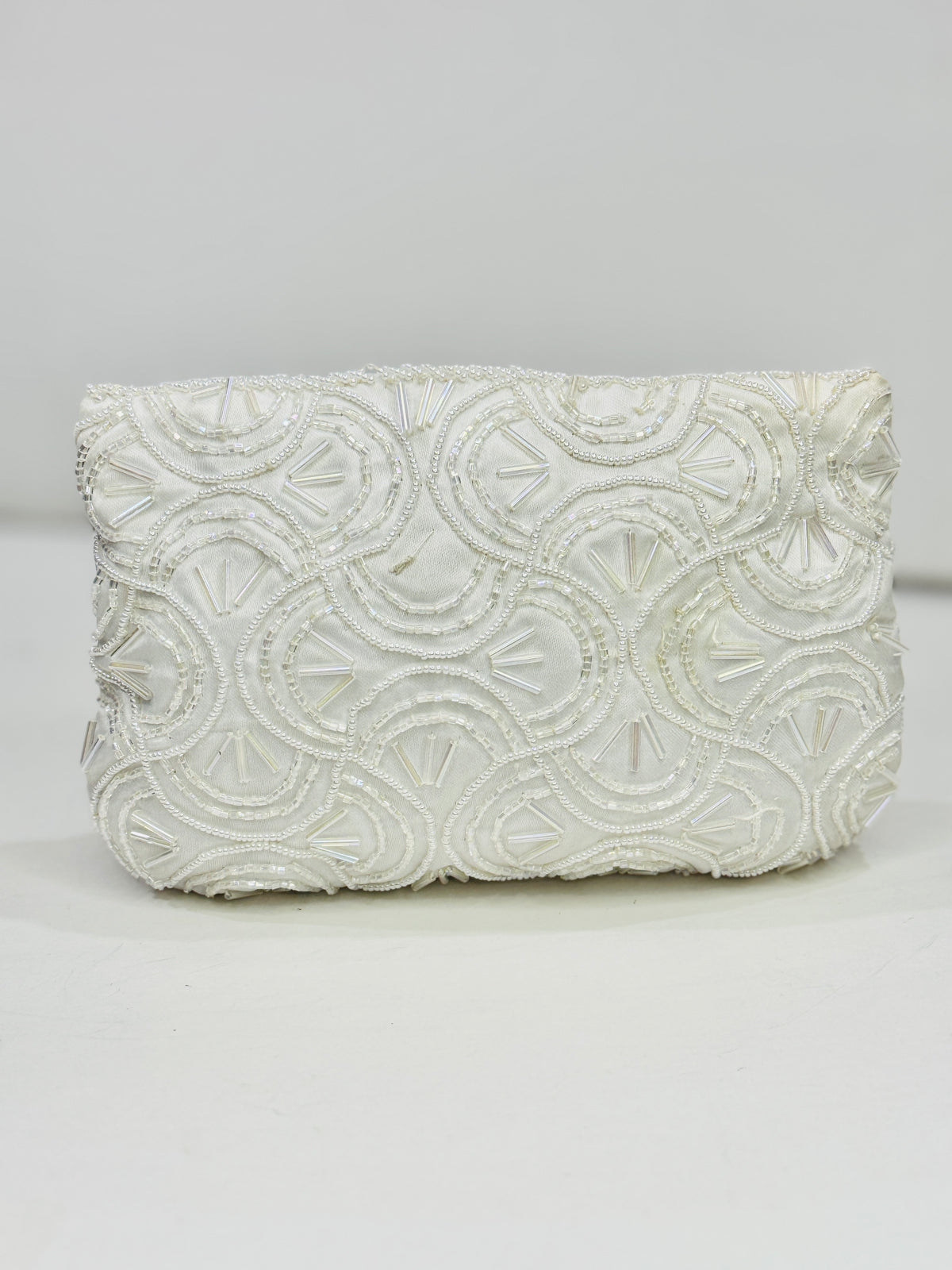 BEADED | HAND CLUTCH