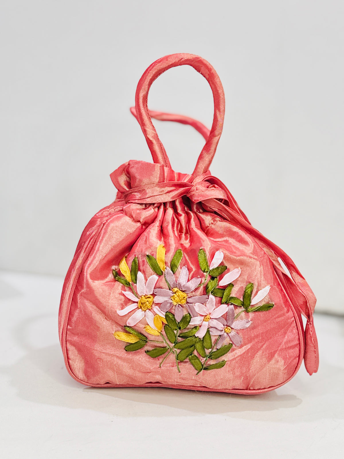 RIBBON | EMBROIDERED BAG