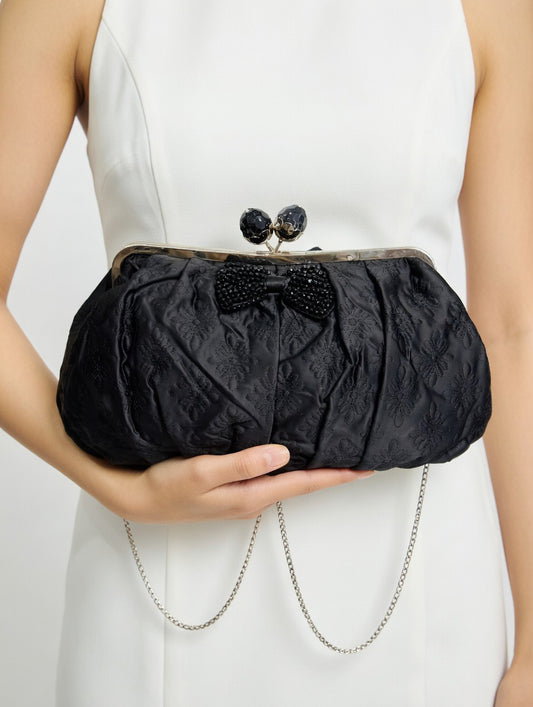 Trendy |Big clutch