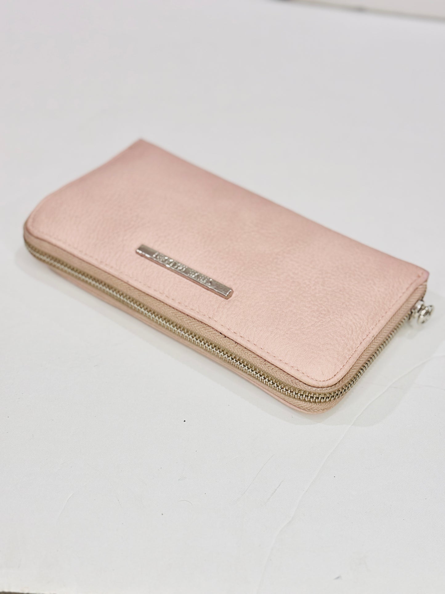 STEVE MADDEN