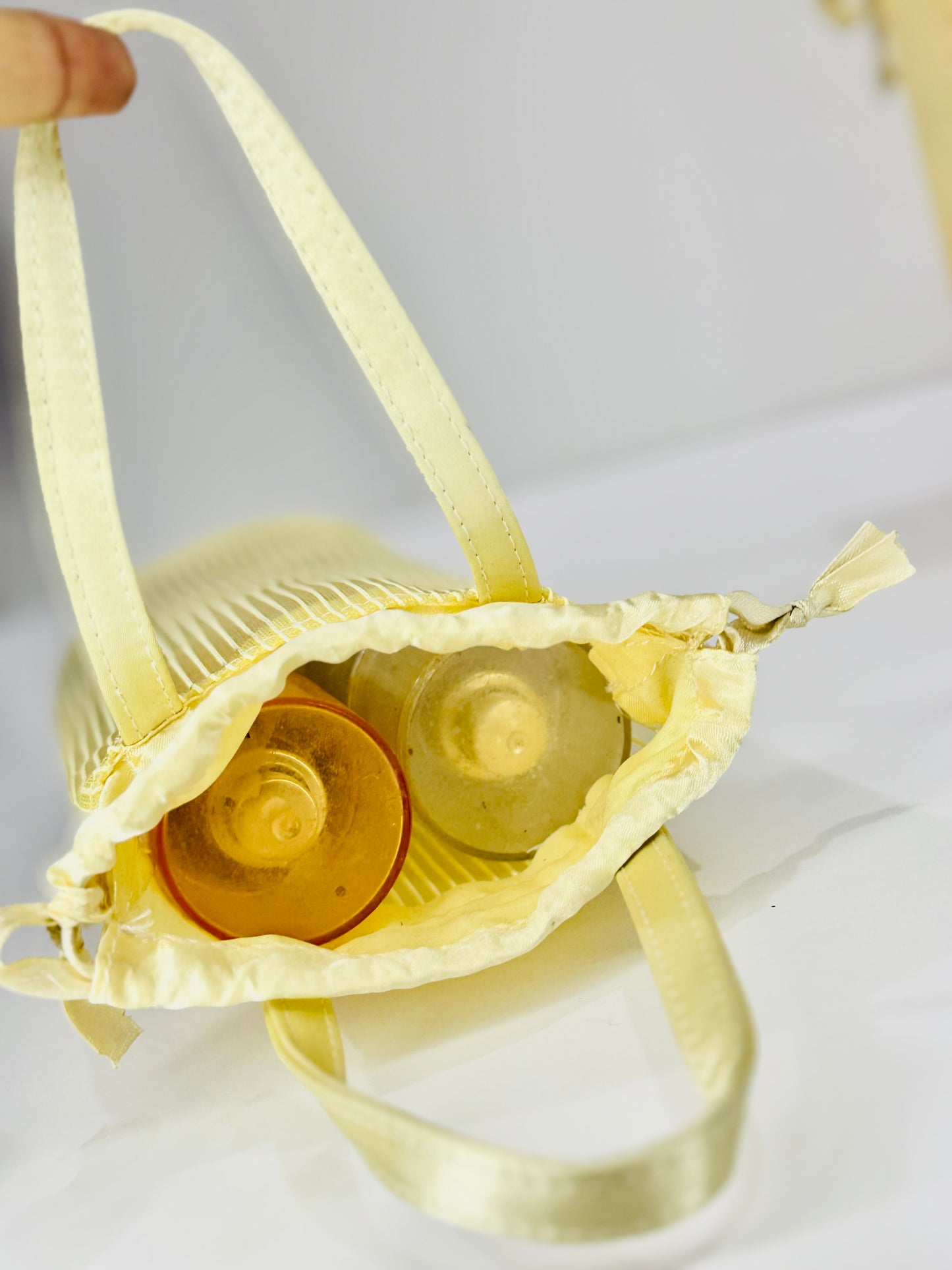 MAKEUP BOTTLE | BAG