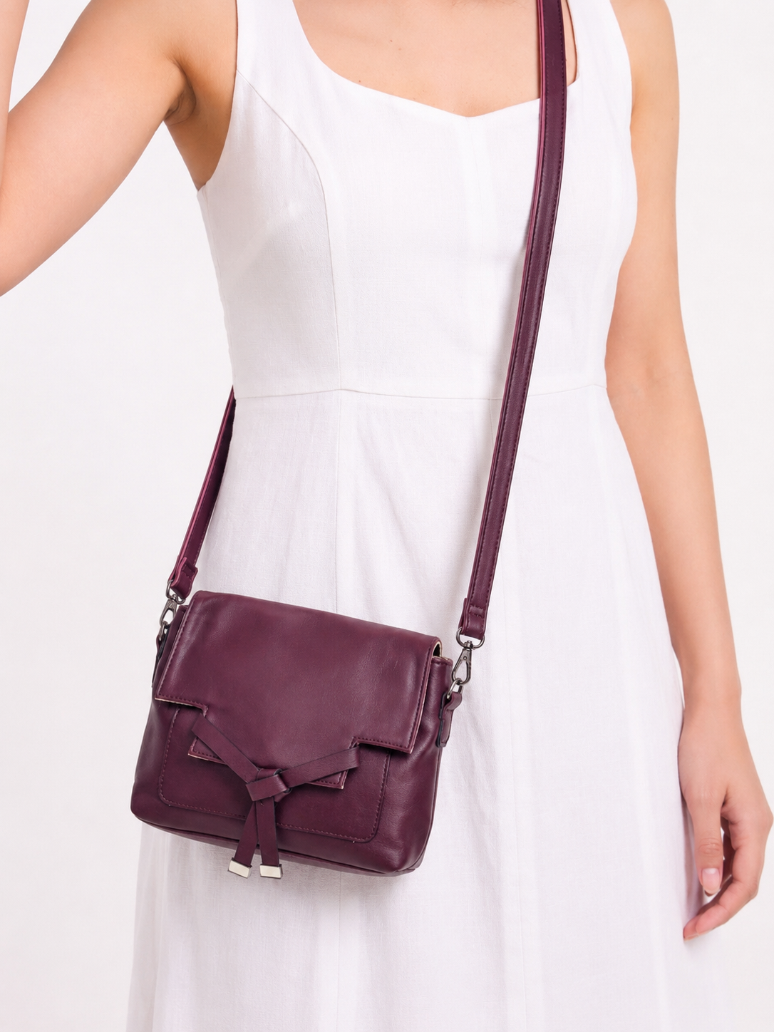 NINE WEST