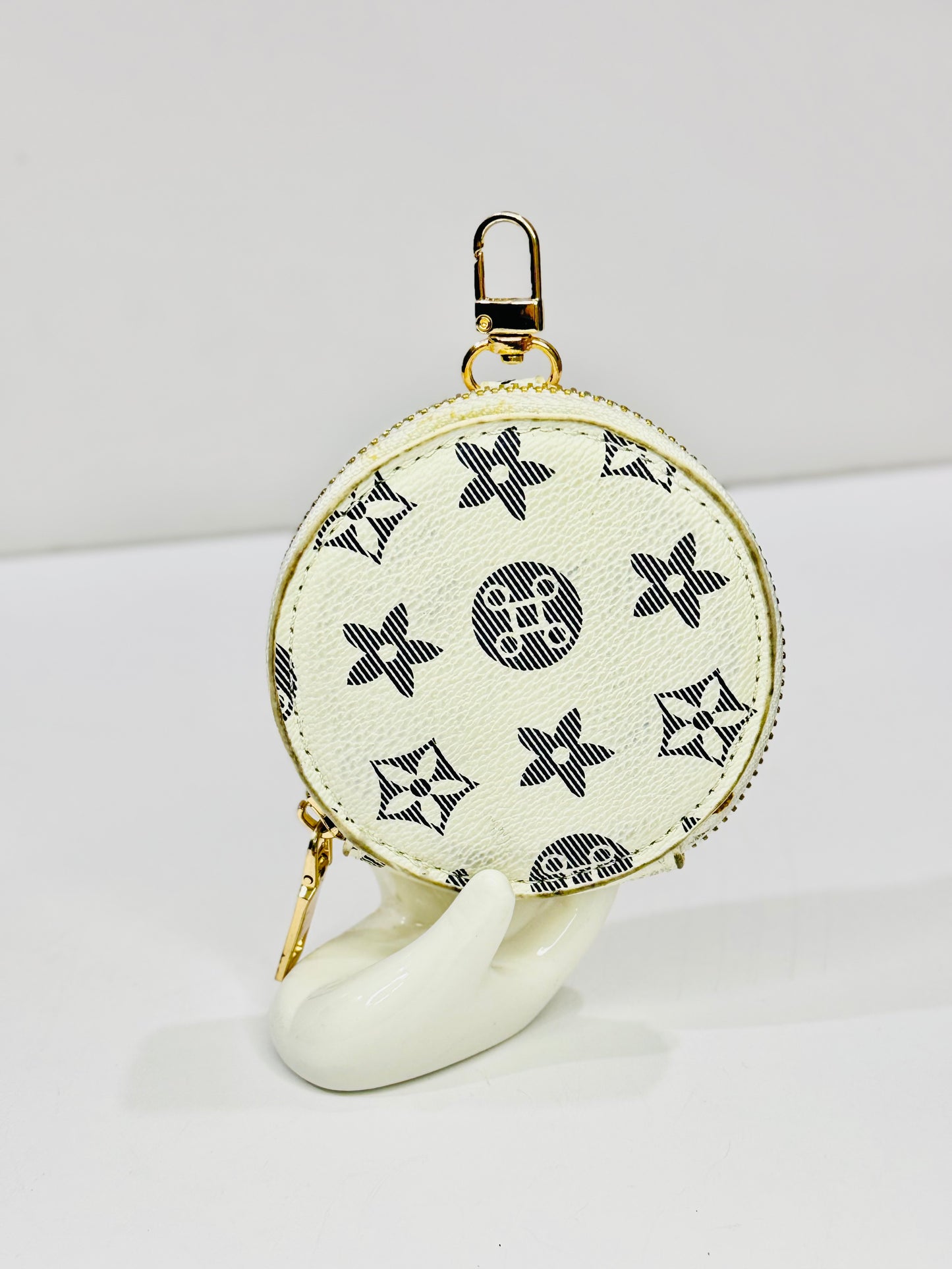 KEYCHAIN | POUCH