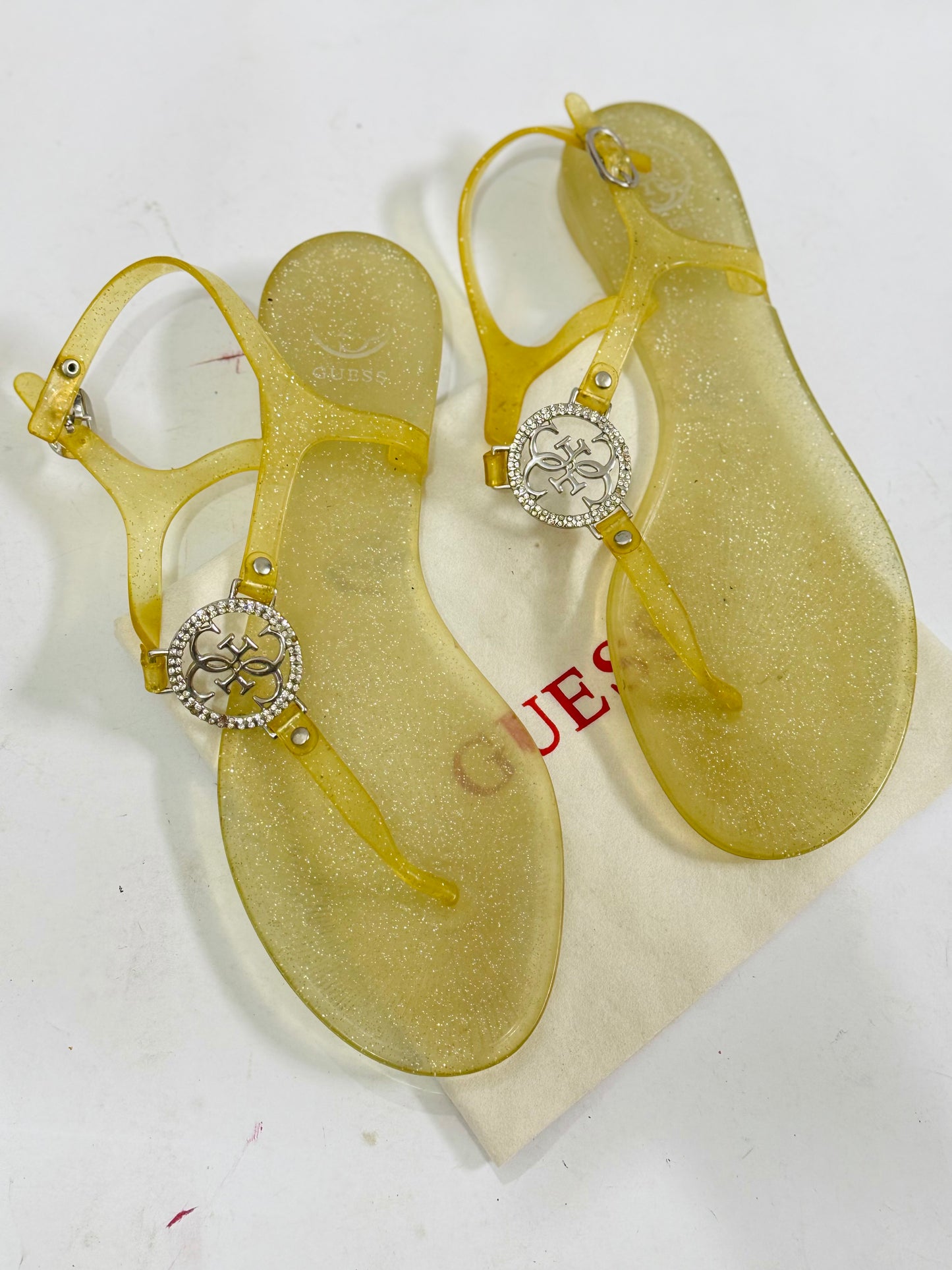 GUESS jelly T-Flats |pk-10/11