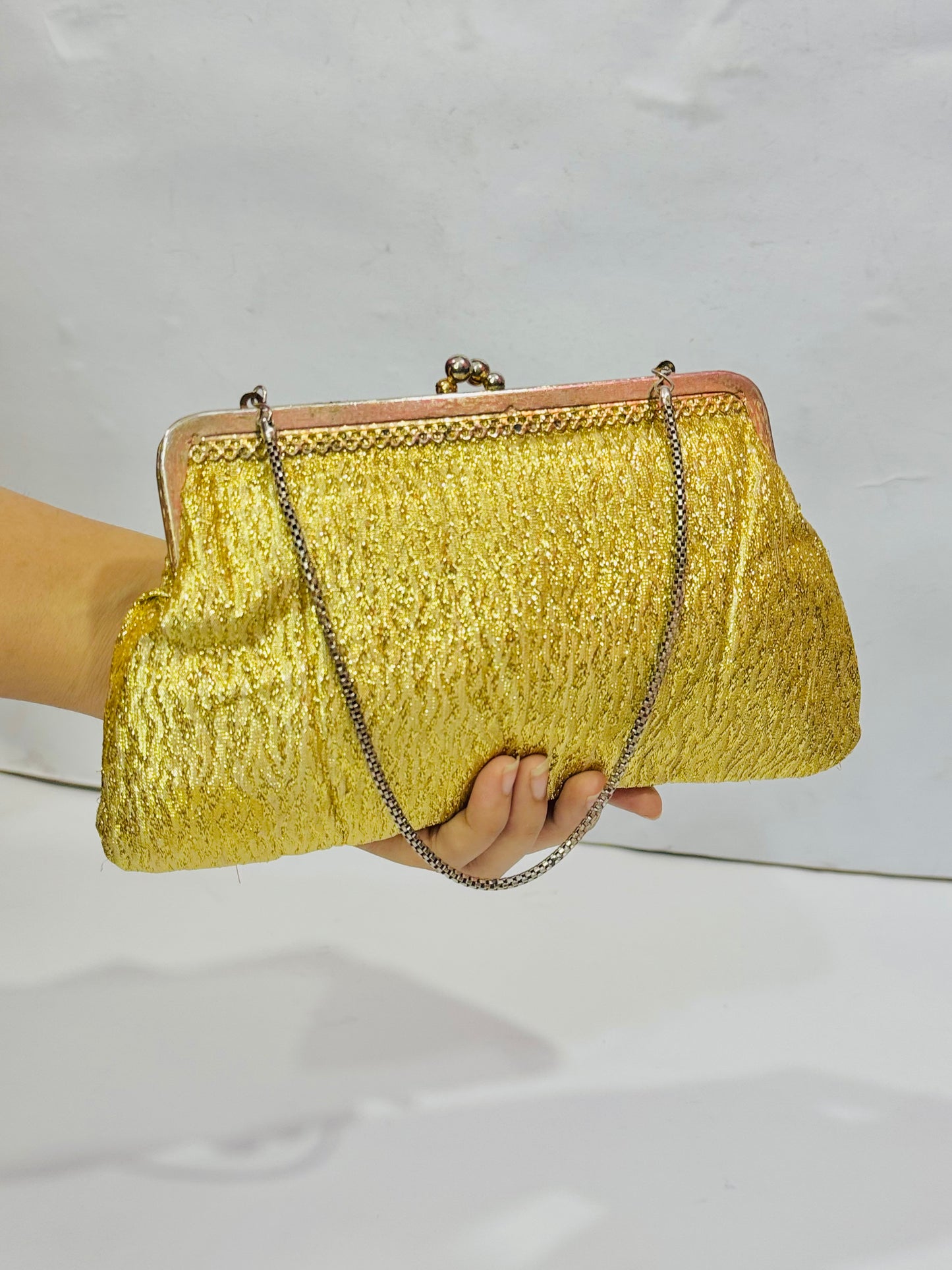 Fancy Golden Chain |Clutch