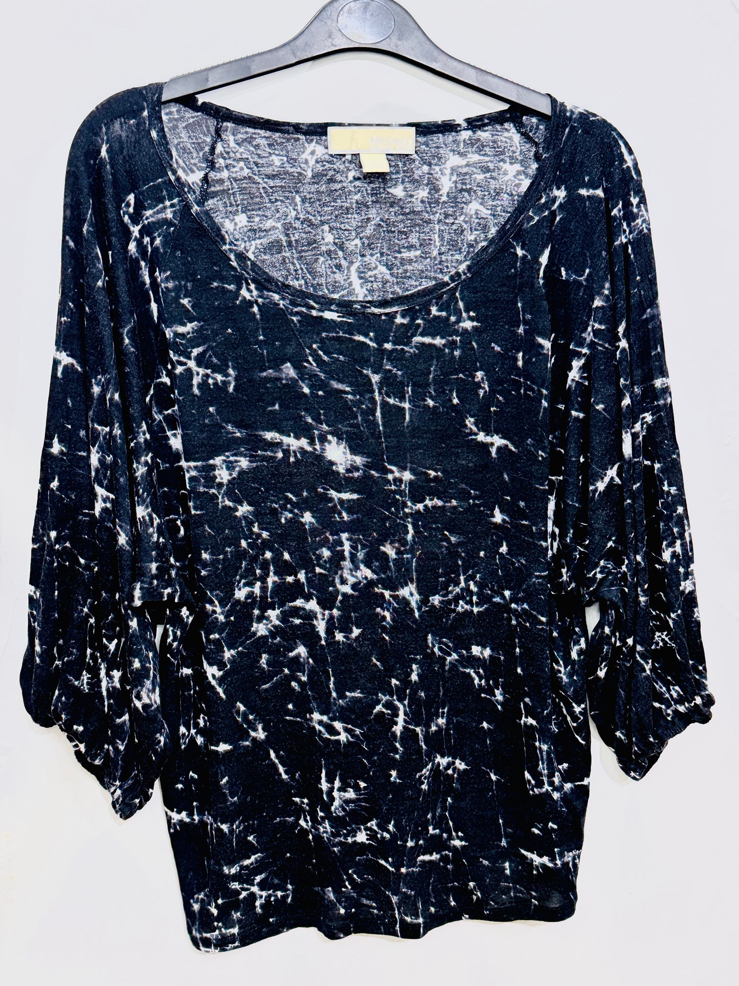 MK | Size : M/L