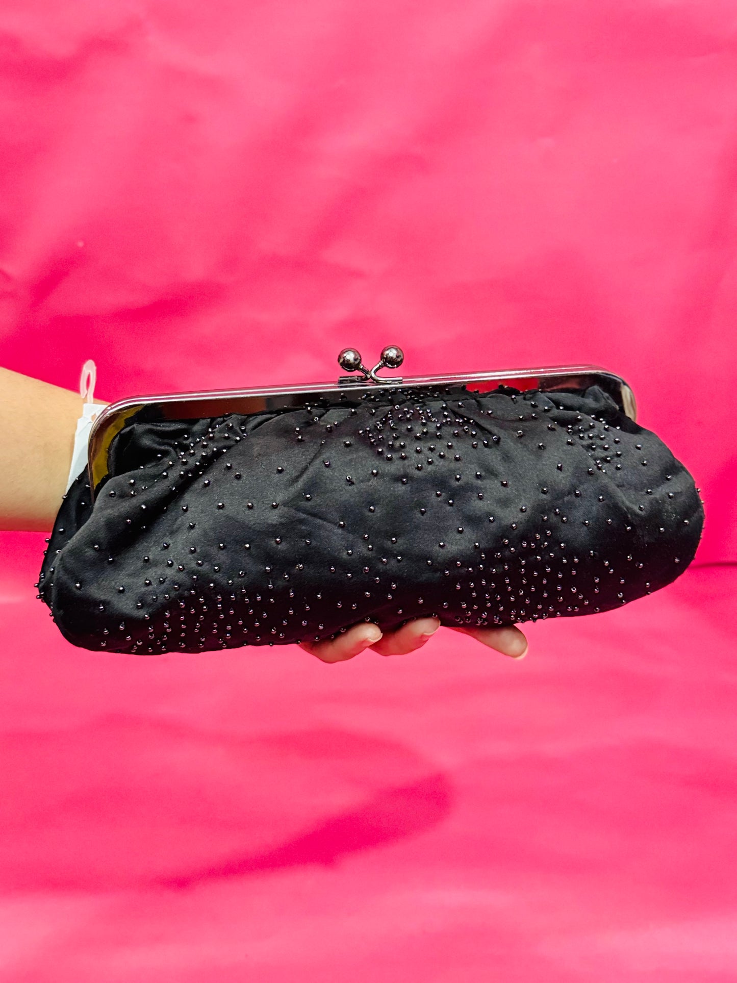 Express |Beaded Clutch