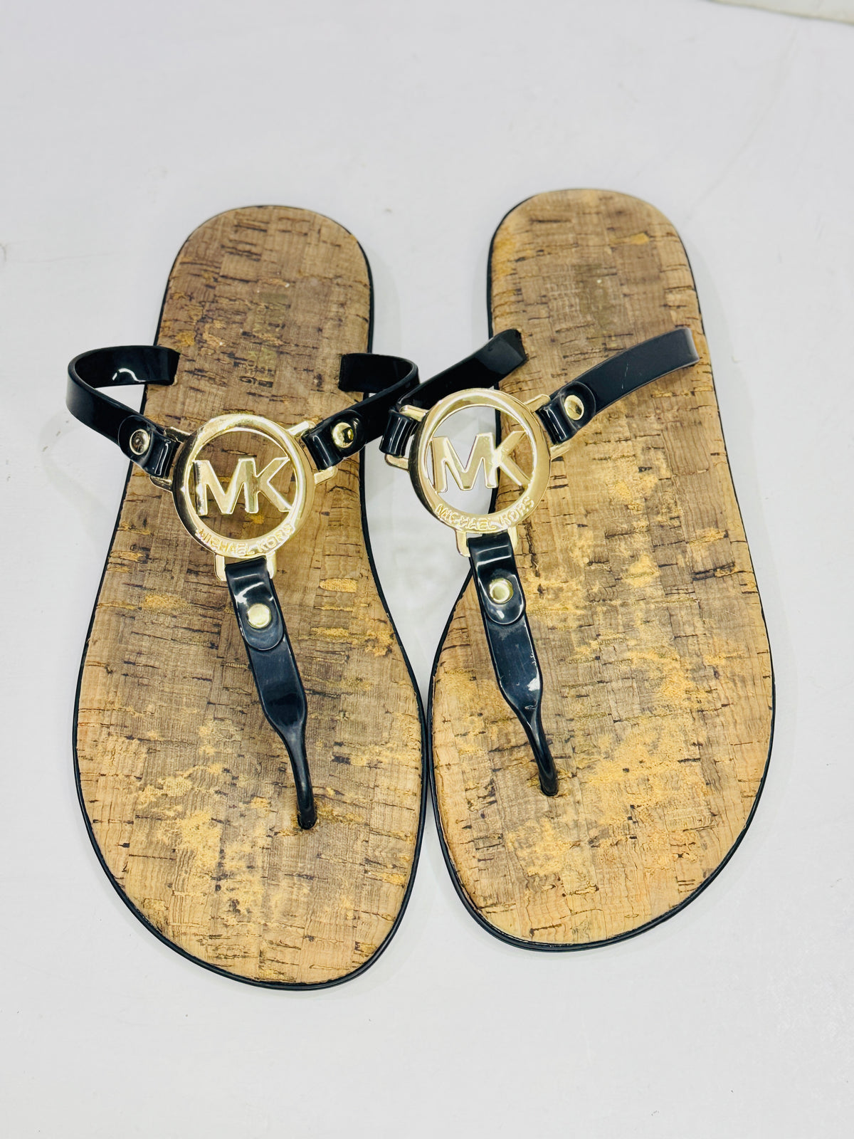 MK | 37/38
