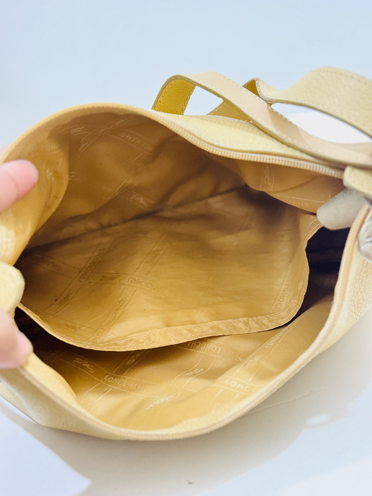 LONGCHAMP