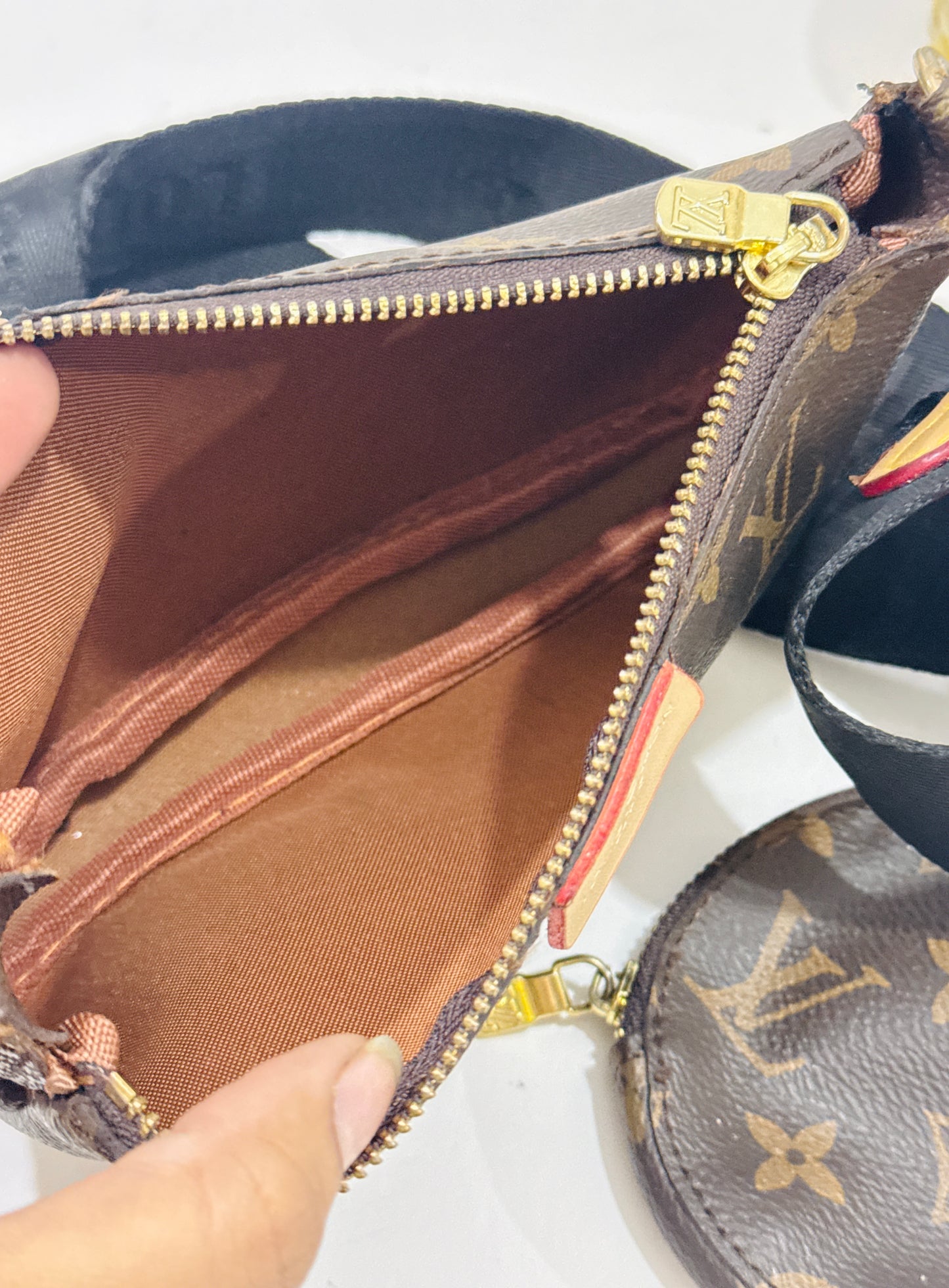 LV