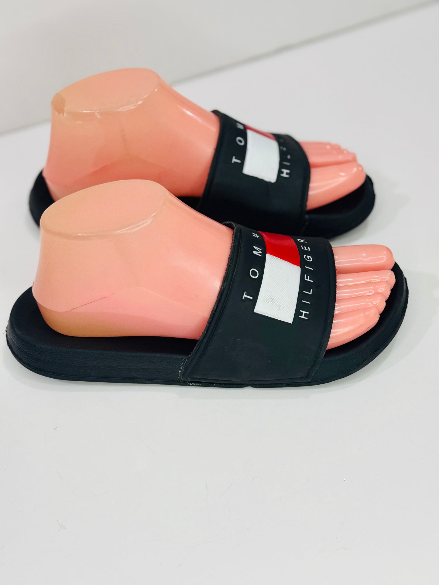 TOMMY HILFIGER | 38
