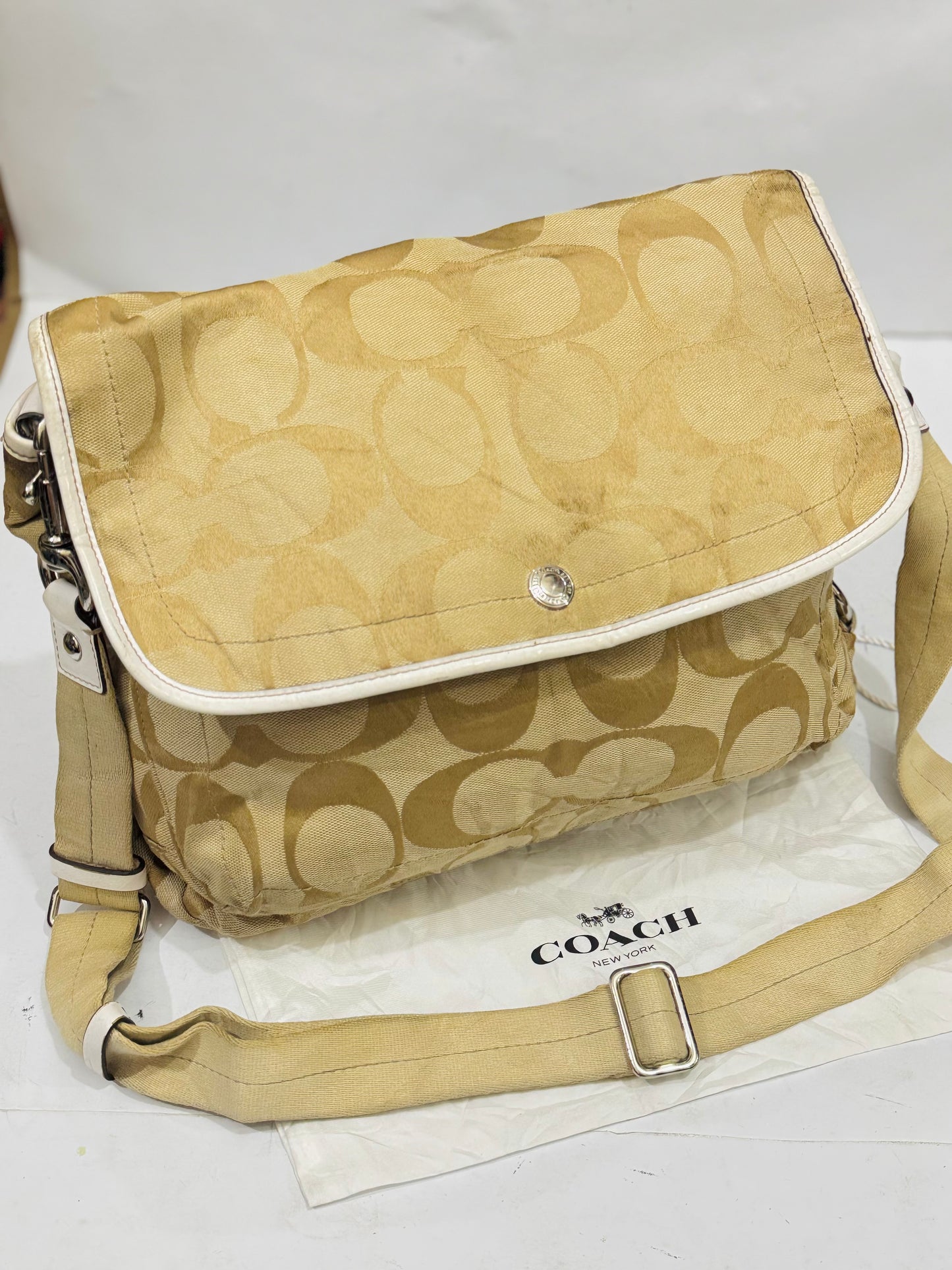 COACH Messenger |Unisex Bag
