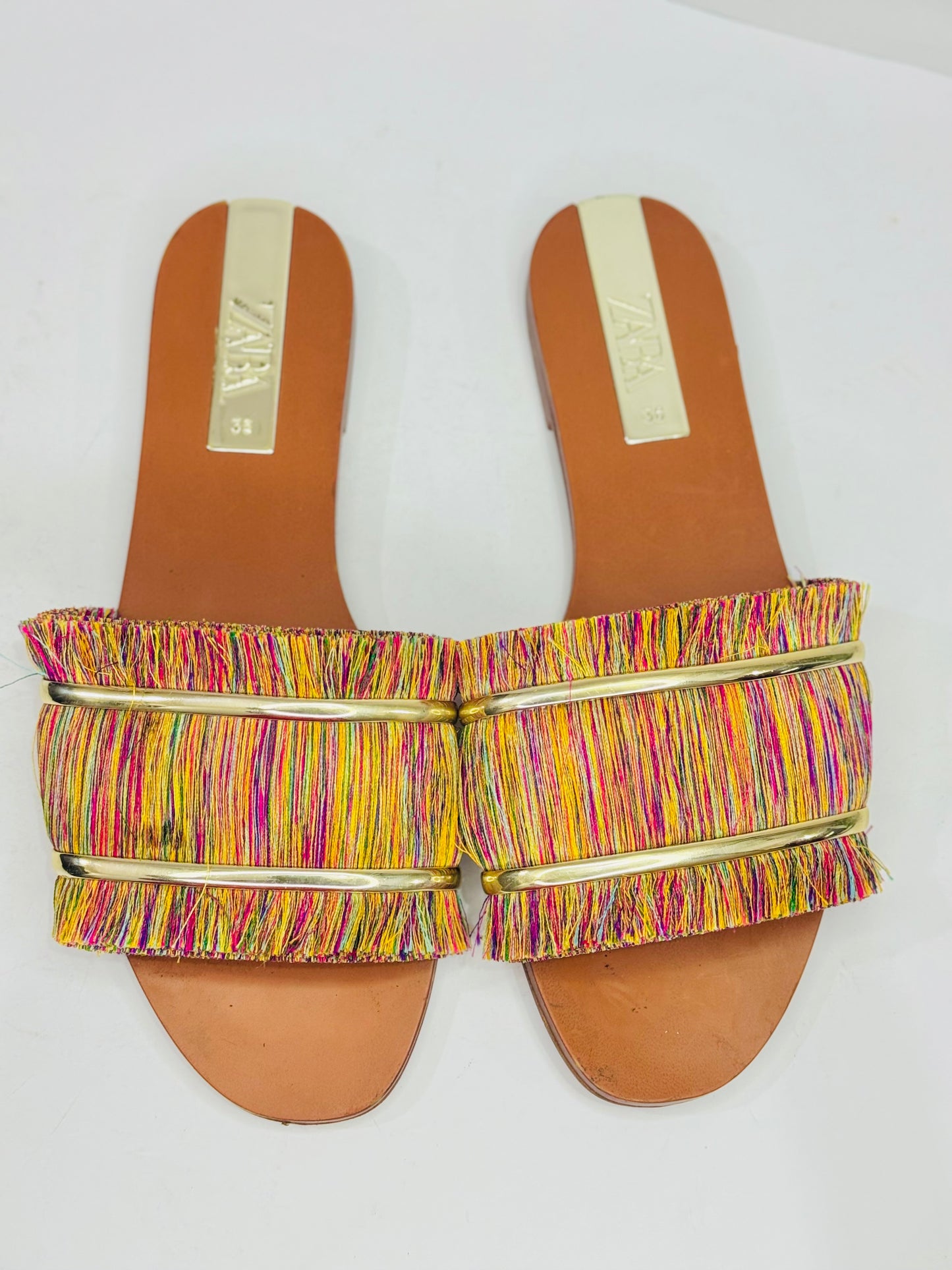 ZARA | 36-37