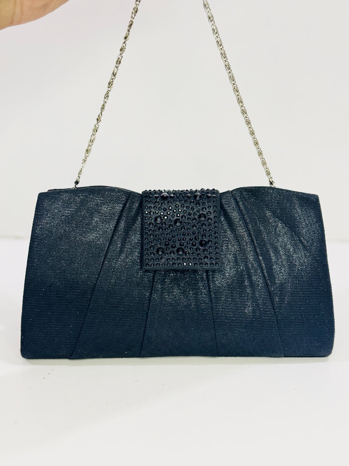 Sparkling | Clutch