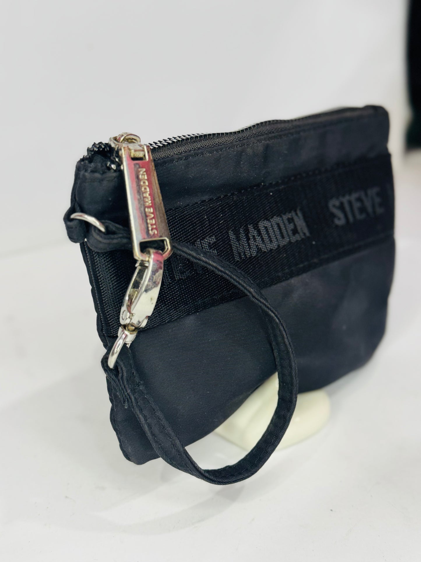 STEVE MADDEN