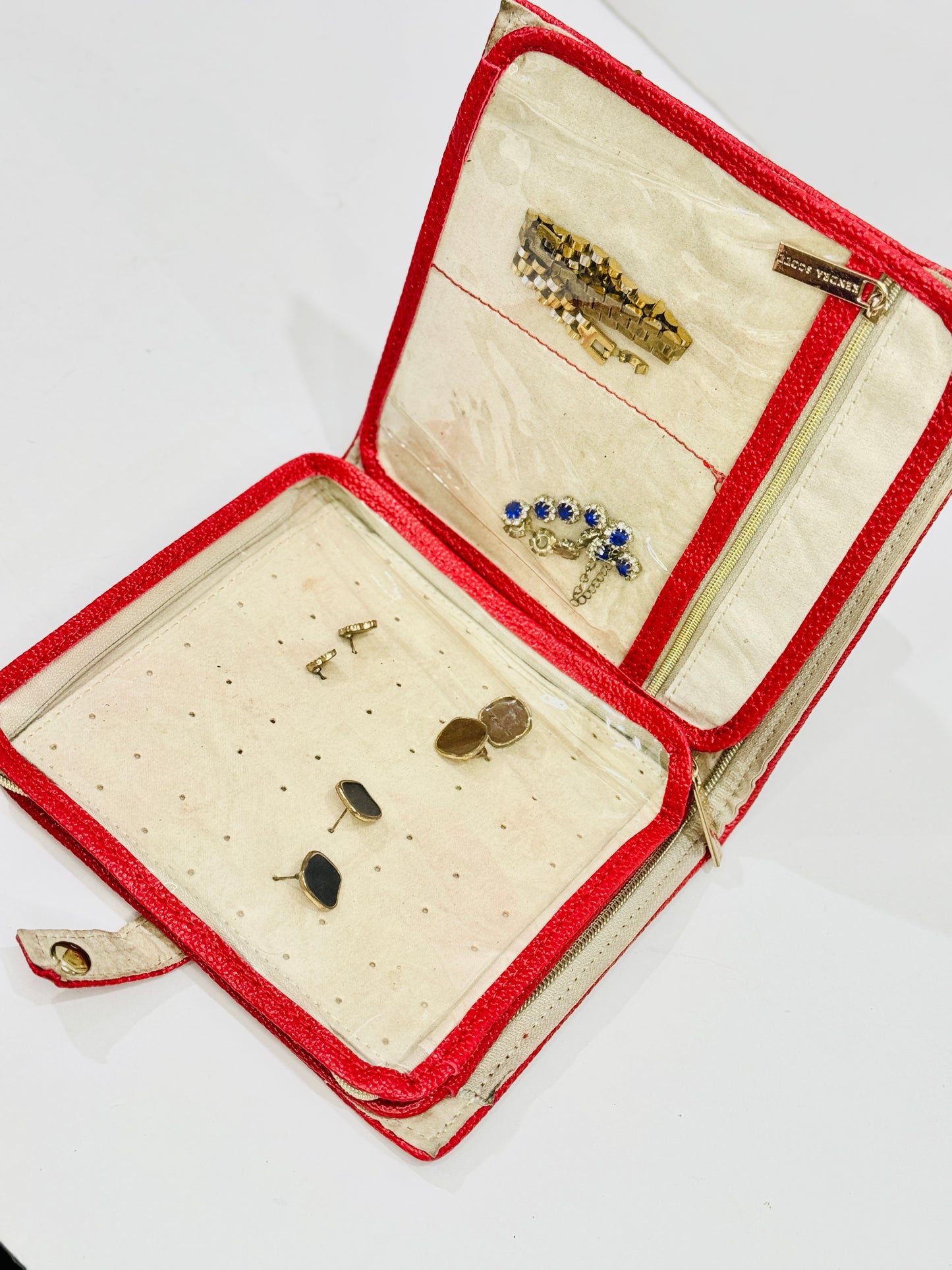 Jewellery | Organiser