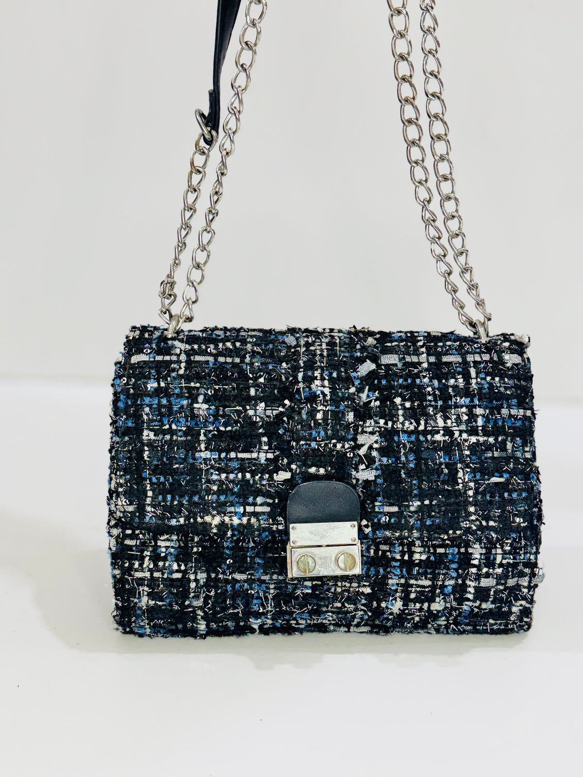 ST | BAG