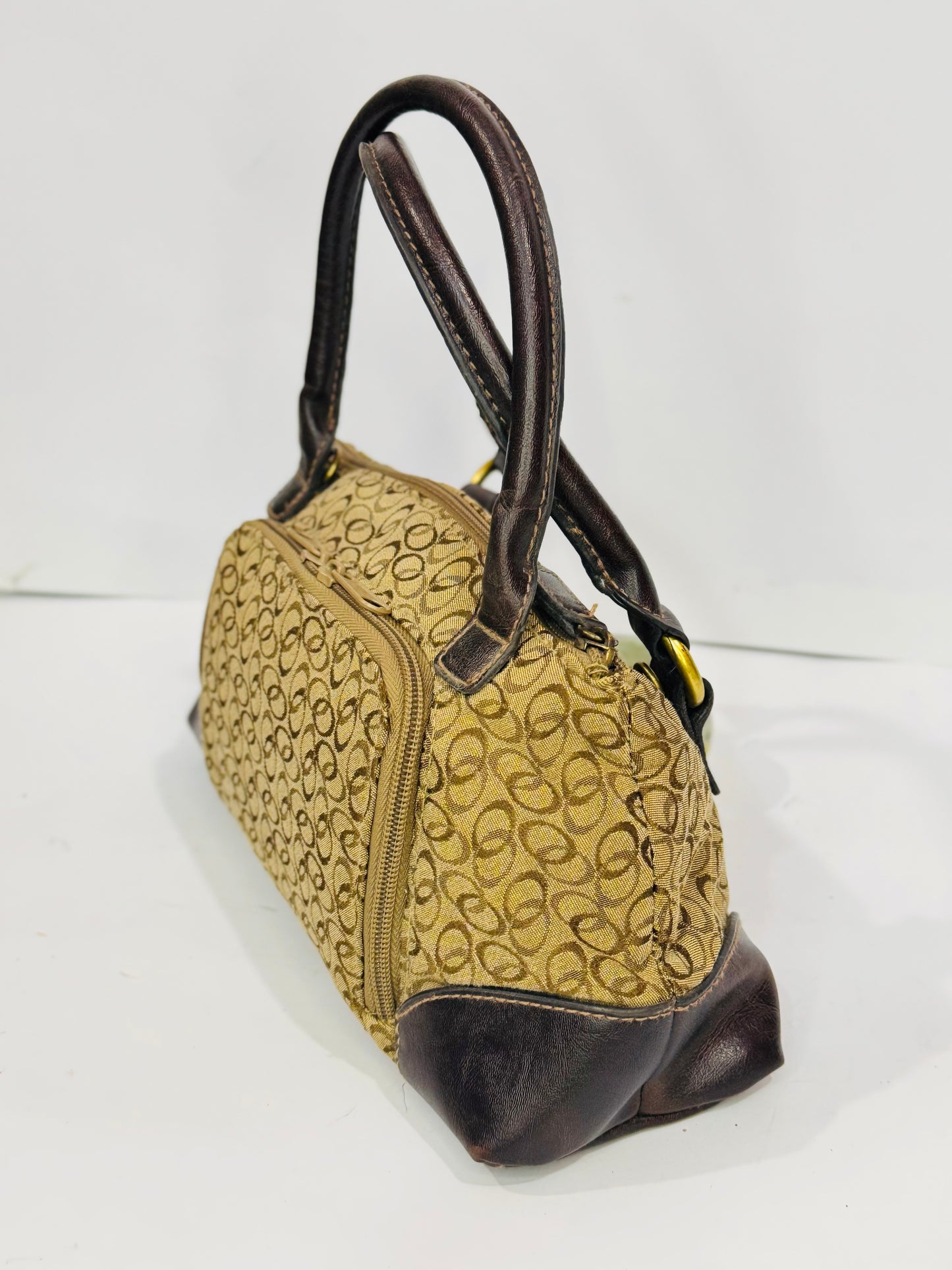 Hand | Bag