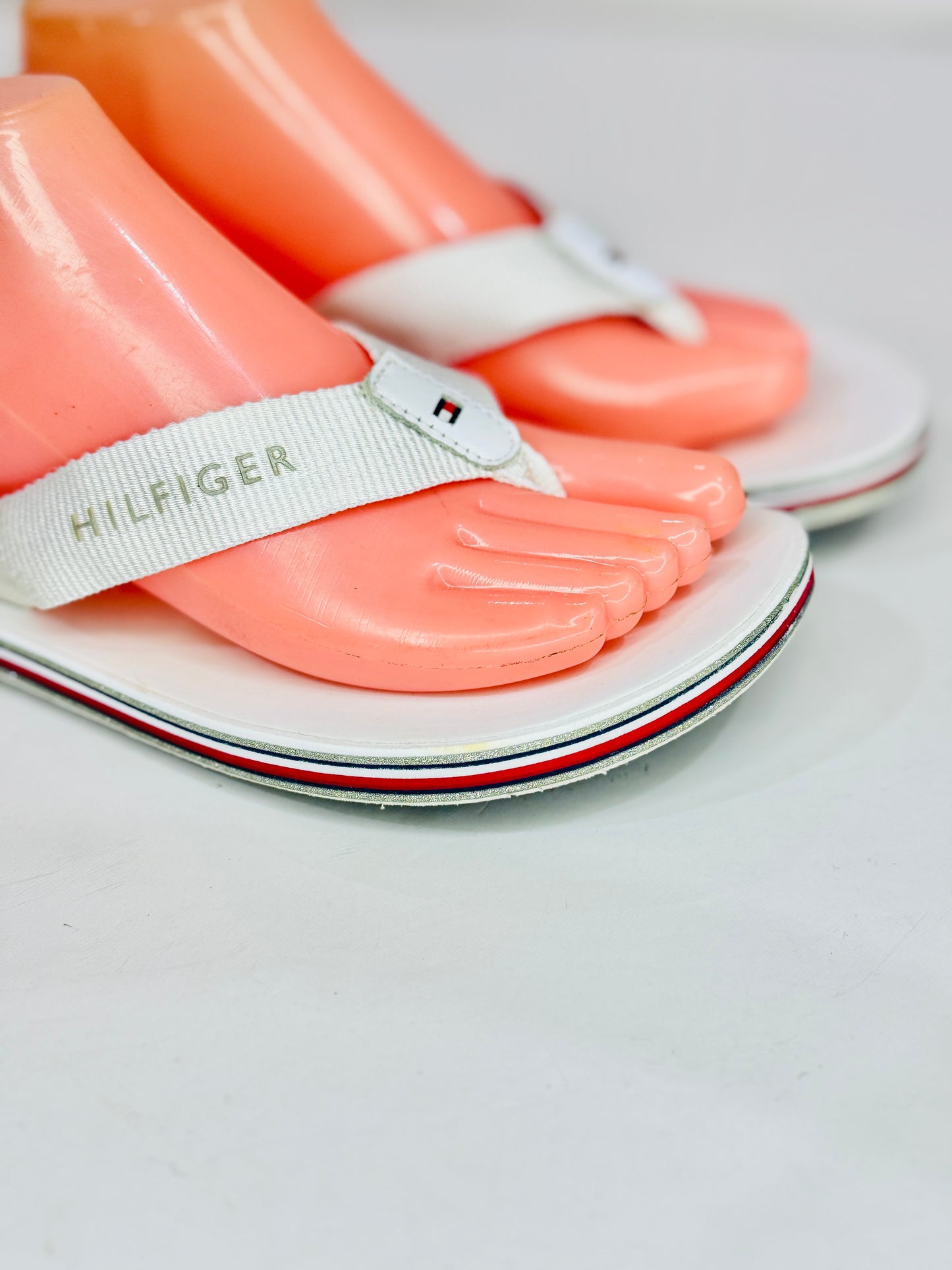 TOMMY HILFIGER | 39