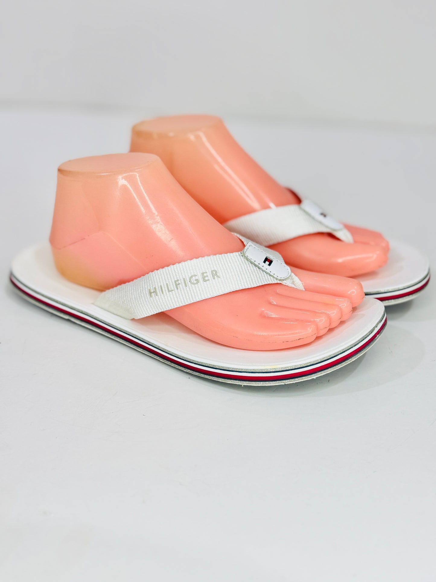 TOMMY HILFIGER | 39
