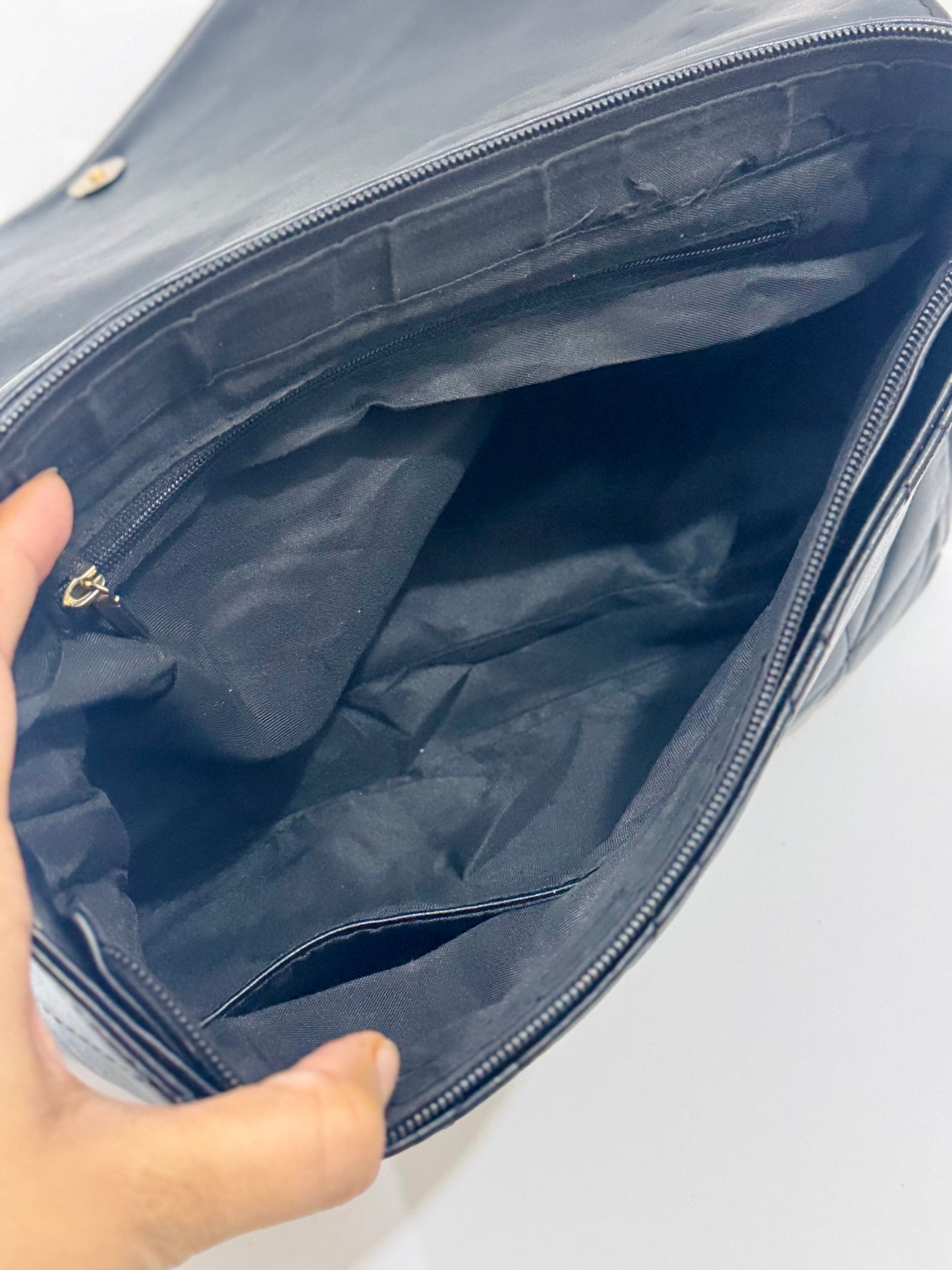 Flip | Shoulder Bag