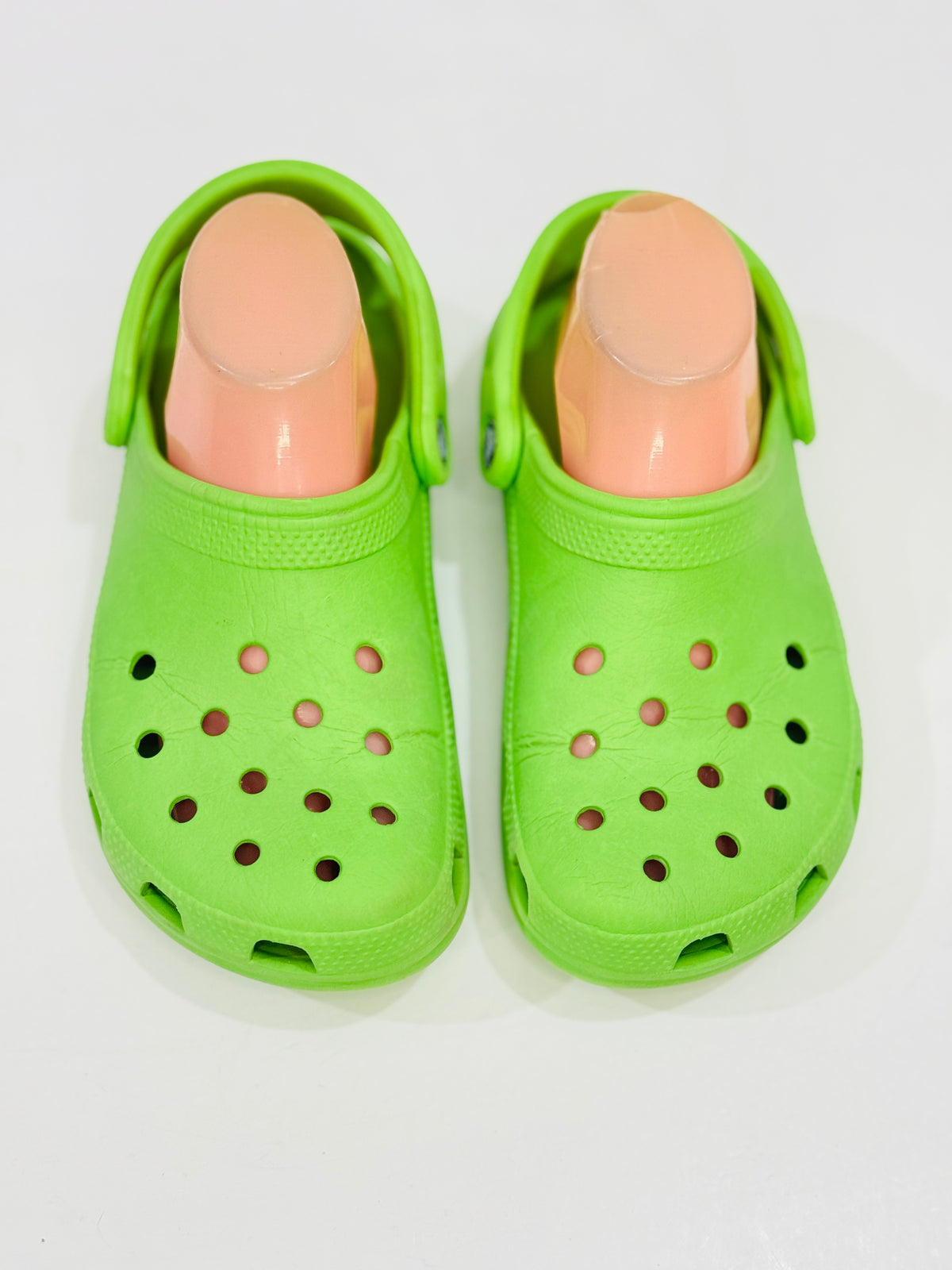 CROCS | 37