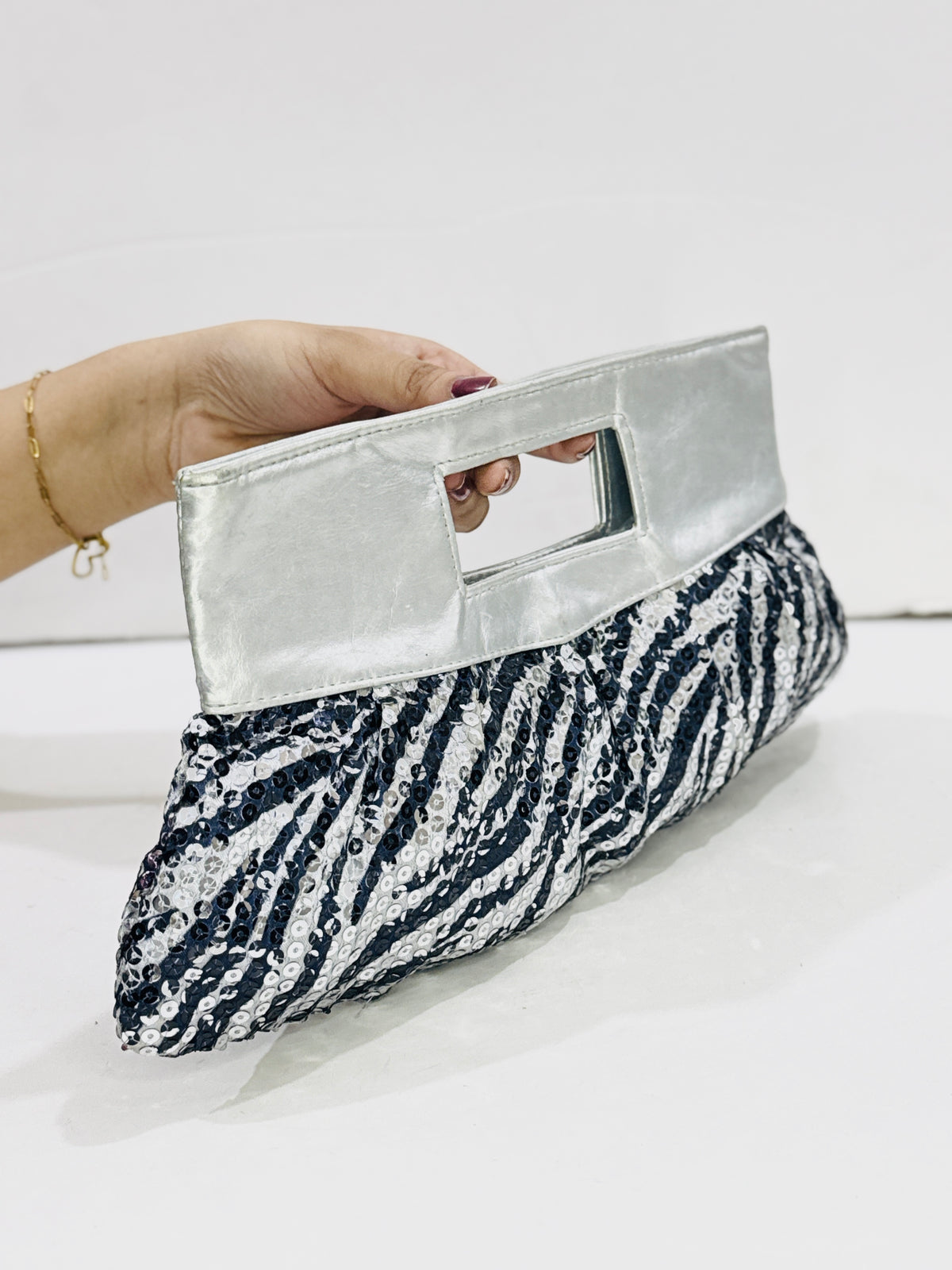 Zebra | Sequence Long Clutch