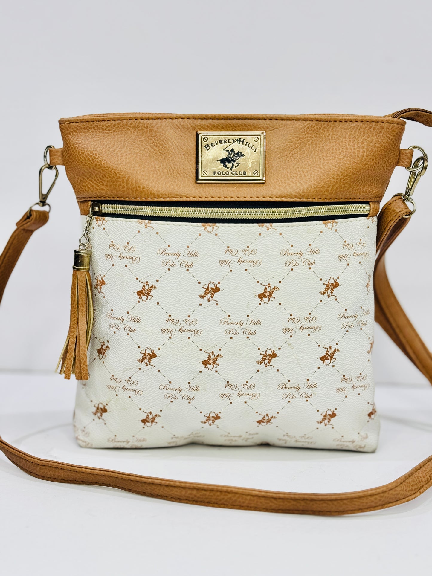 B H | POLO