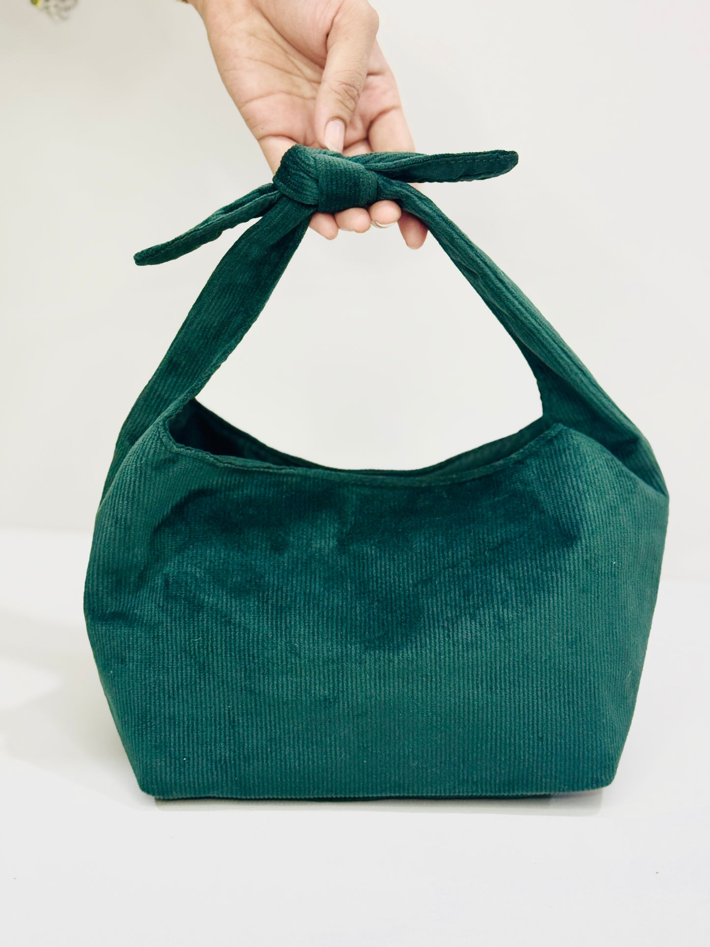 BOW |  BAG