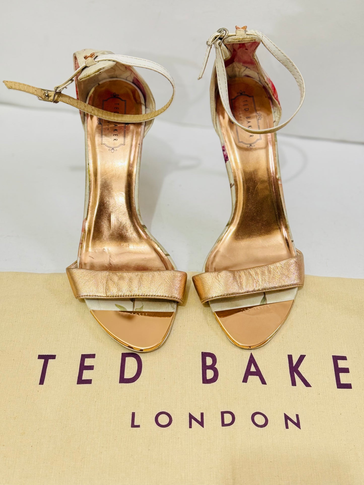TED BAKER HEELS |PK-10/11