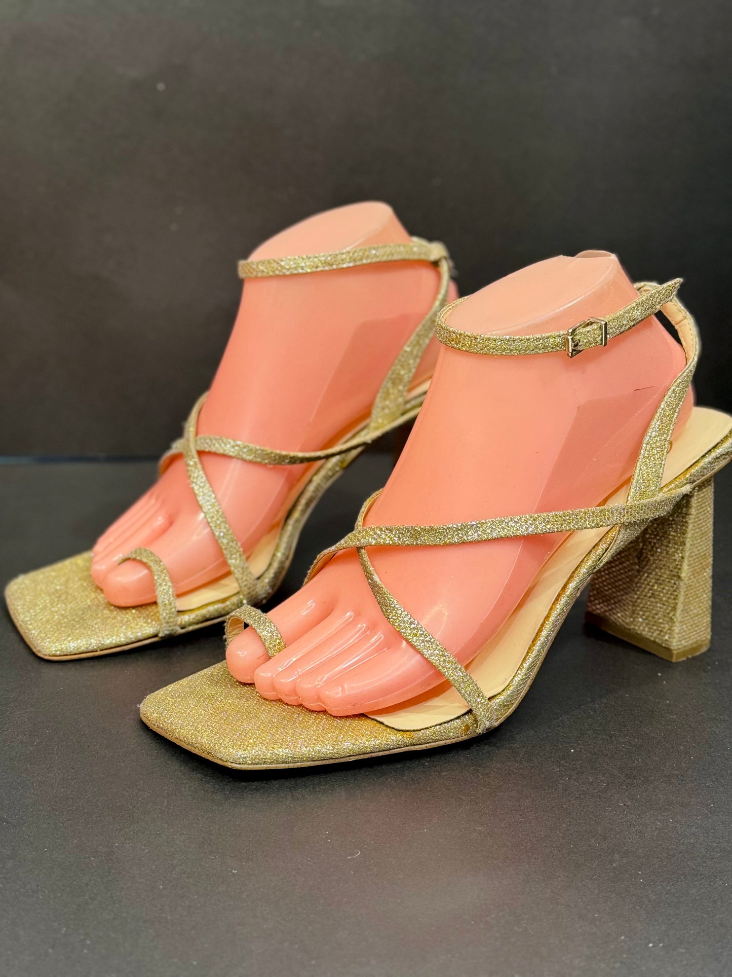 SS |Golden Block Heels