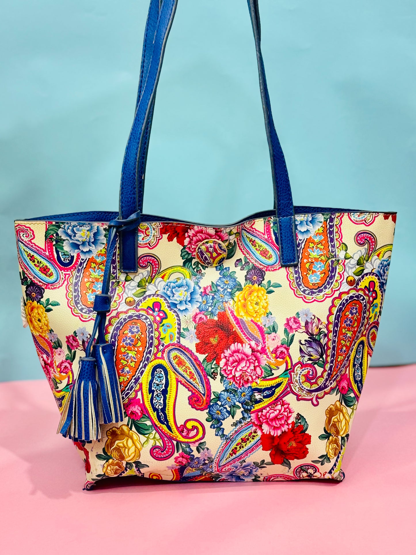 Bucket | Tote Bag