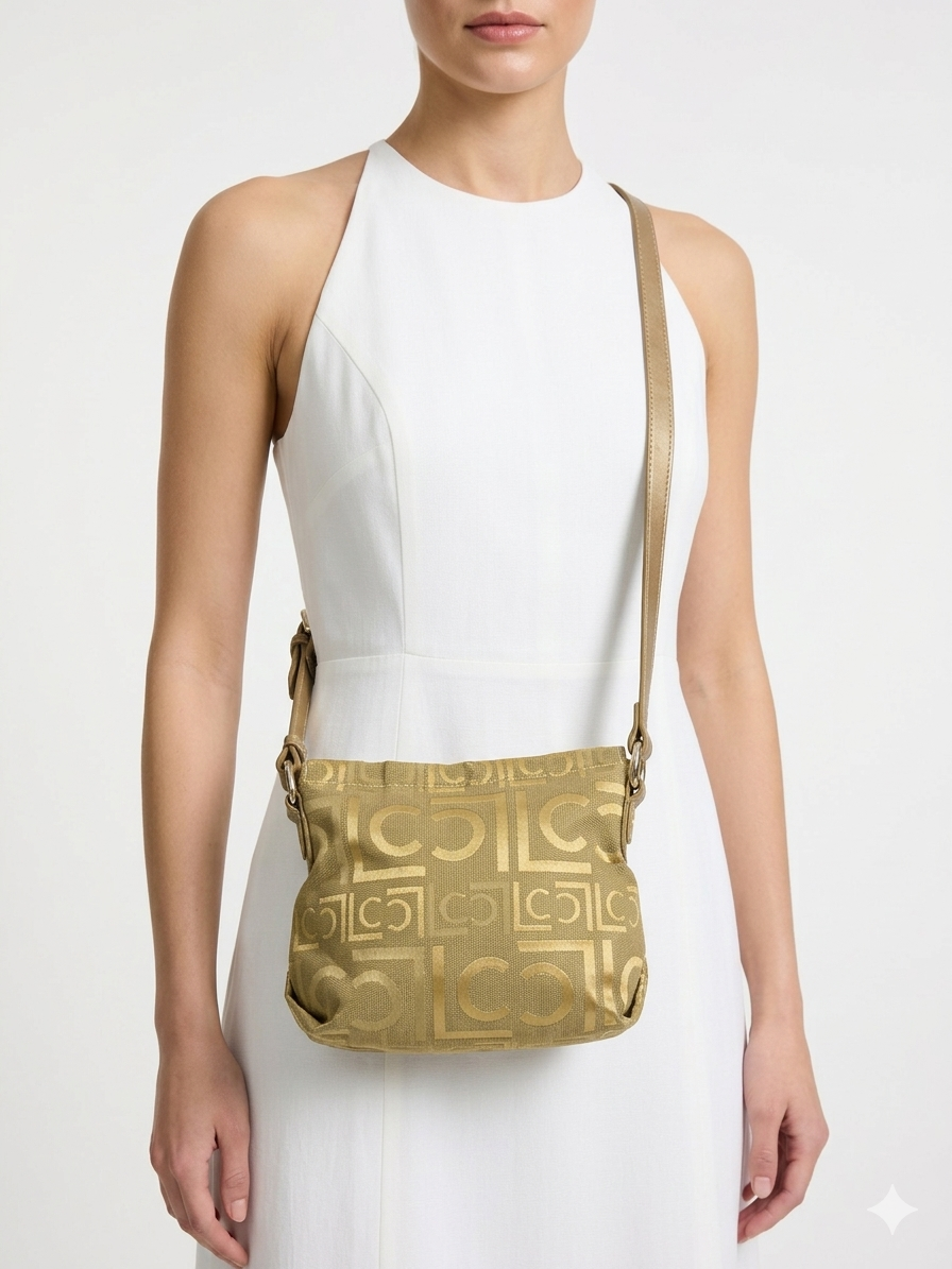 LIZ CLAIBORNE