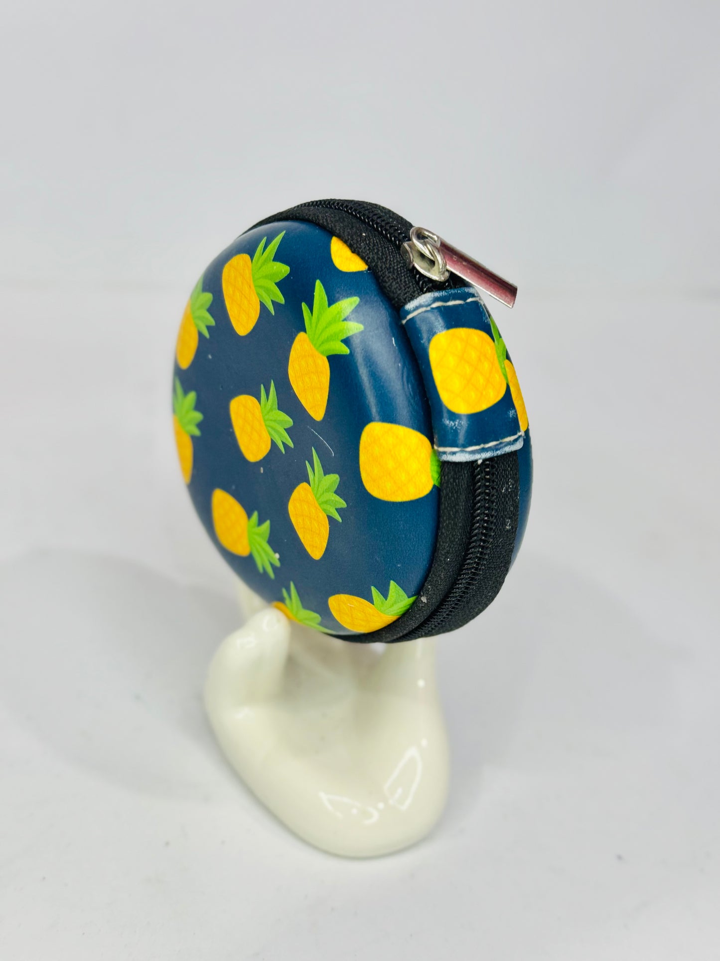 Pineapple |Pouch