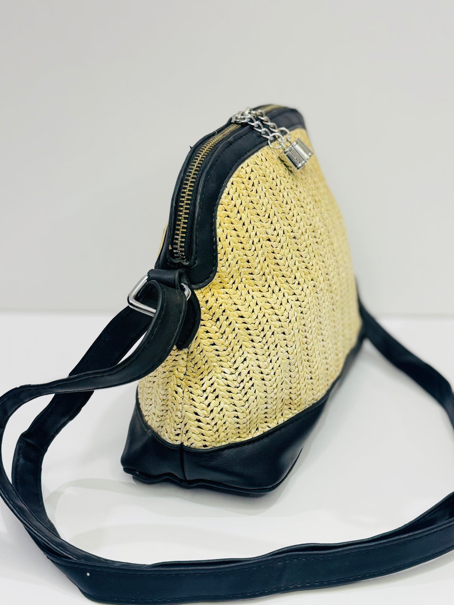 STRAW| CROSSBODY