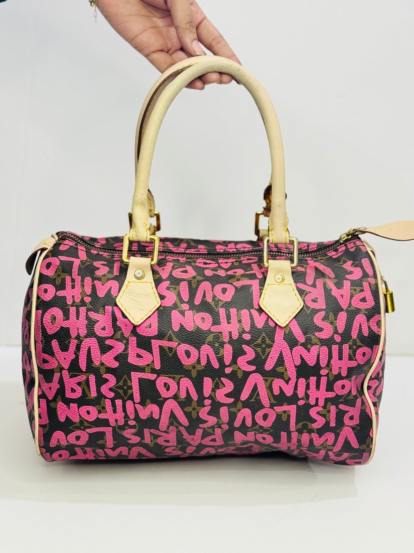 LV
