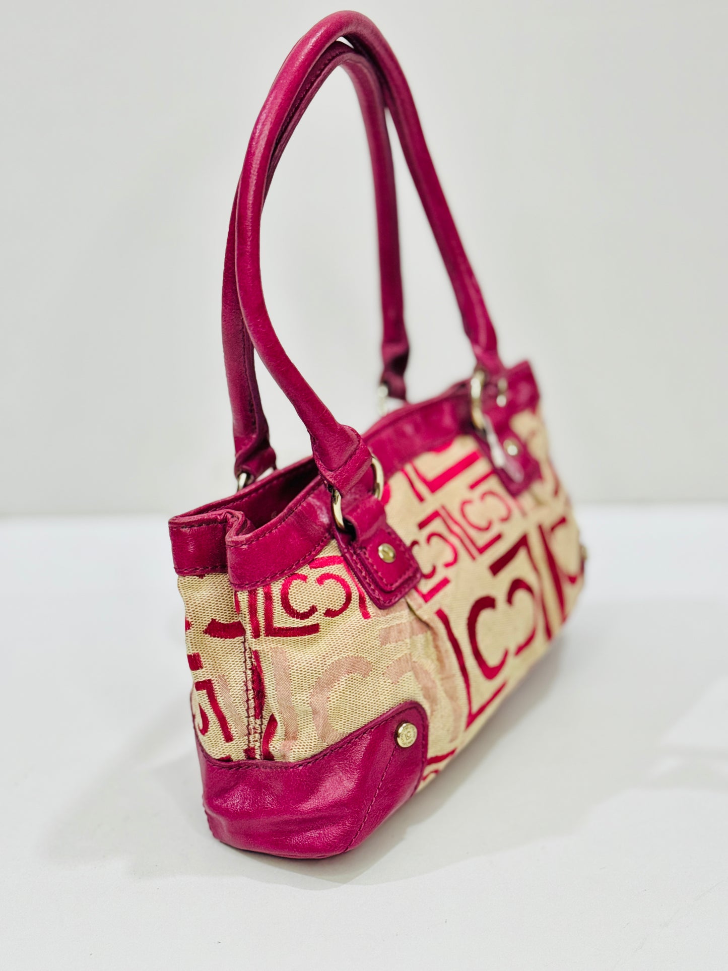 LIZ CLAIBORNE